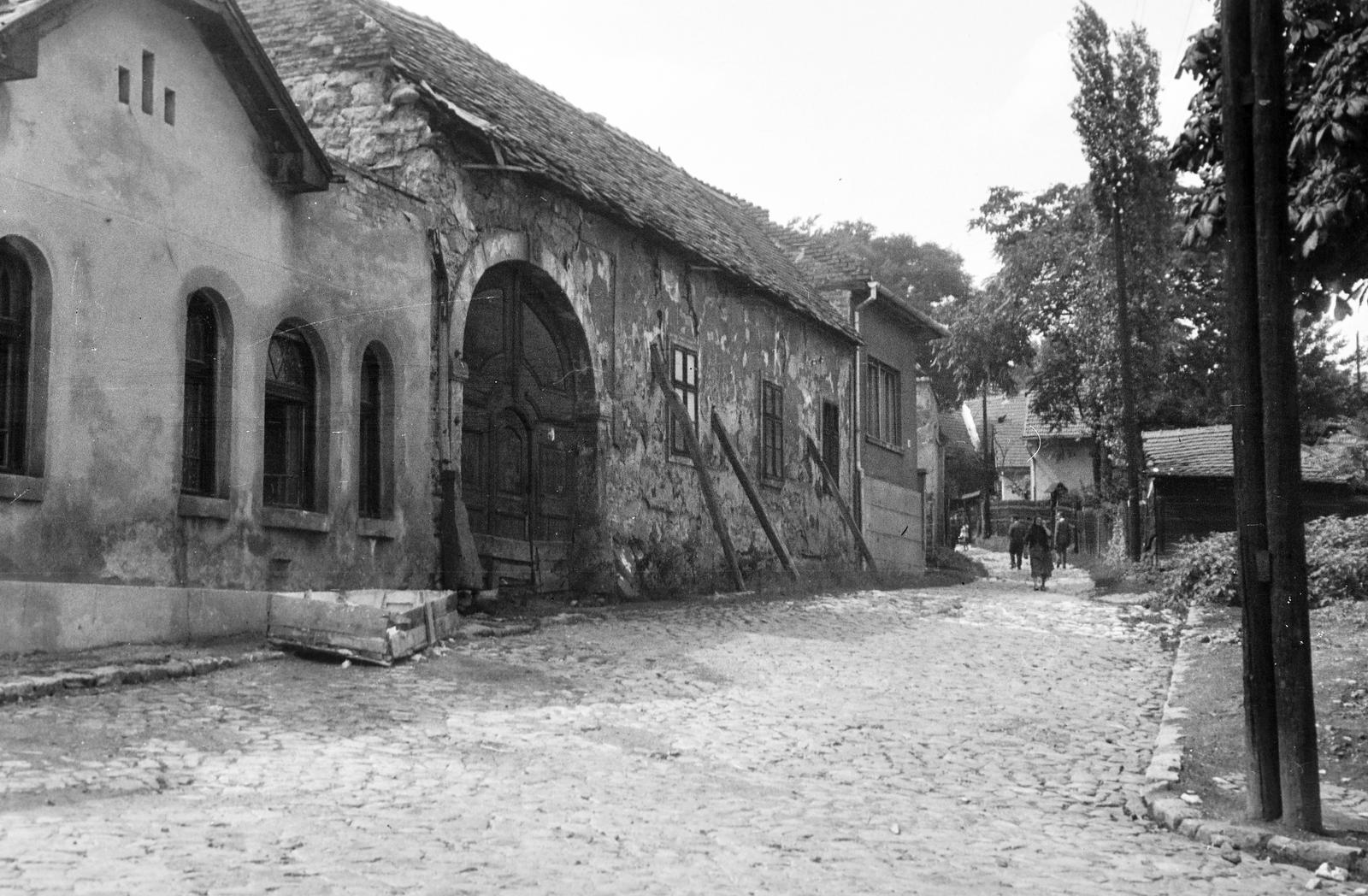 Hungary, Miskolc, Lonovics József utca, középen 9. számú épület., 1958, Gazda Anikó, armouring, house, Fortepan #307064