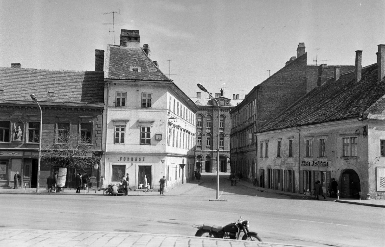 Hungary, Sopron, Várkerület (Lenin körút), szemben az Ikvahíd., 1968, Gazda Anikó, Fortepan #307133