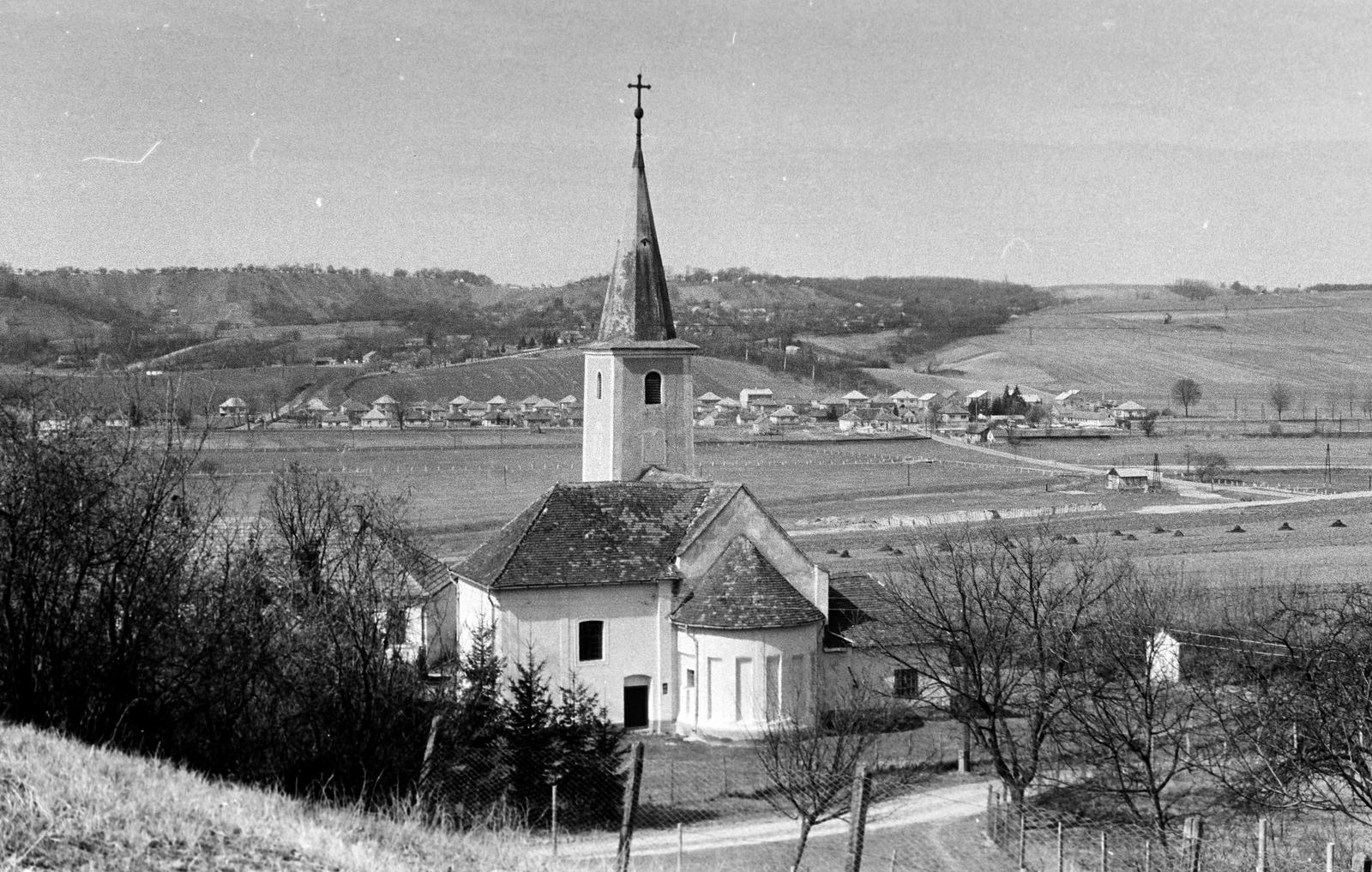 Magyarország, Csatár, Szeplőtelen fogantatás-templom., 1963, Gazda Anikó, Fortepan #307136