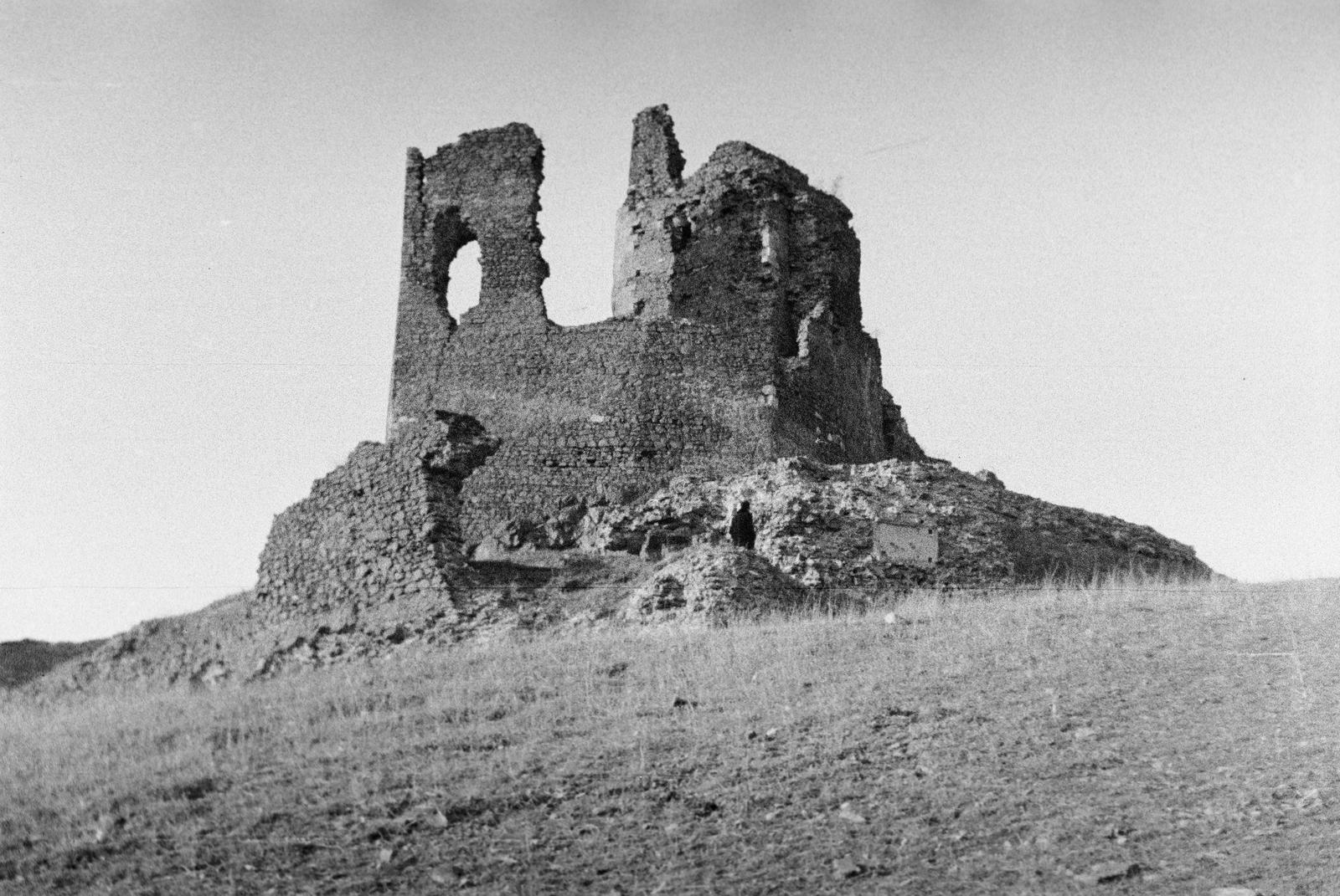 Magyarország, Hollókő, Hollókői vár., 1963, Gazda Anikó, várrom, Fortepan #308267