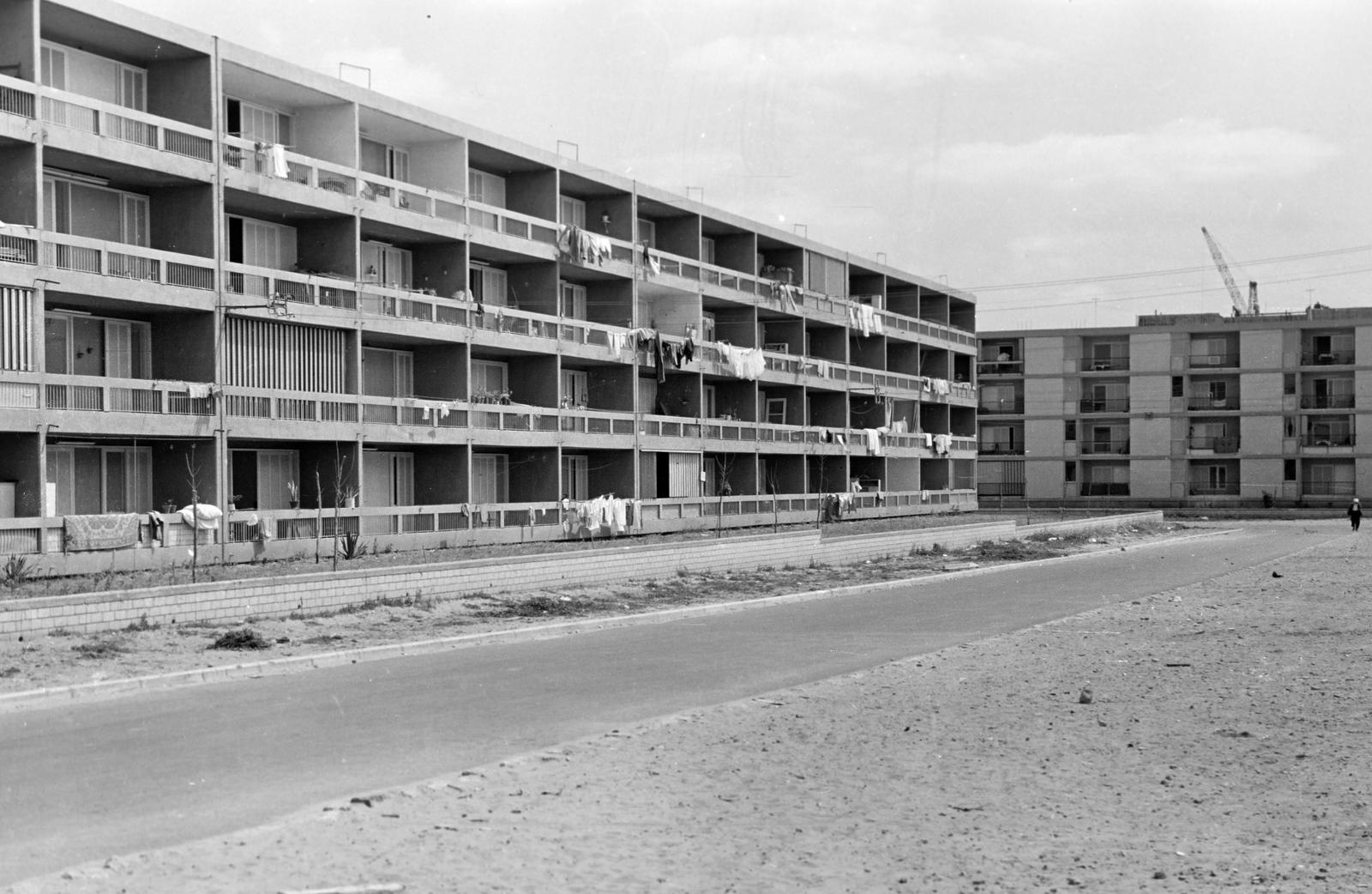 1962, Gazda Anikó, modern architecture, clothes-horse, Fortepan #308841