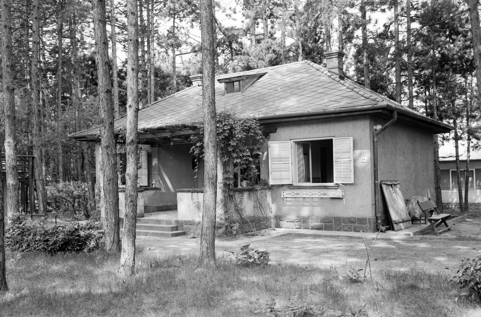 Hungary,Lake Balaton, Siófok, Szabadifürdő (ekkor Balatonszabadi-fürdőtelep), Ady Endre utca 90., 1971, Építésügyi Dokumentációs és Információs Központ, VÁTI, holiday house, Fortepan #30983