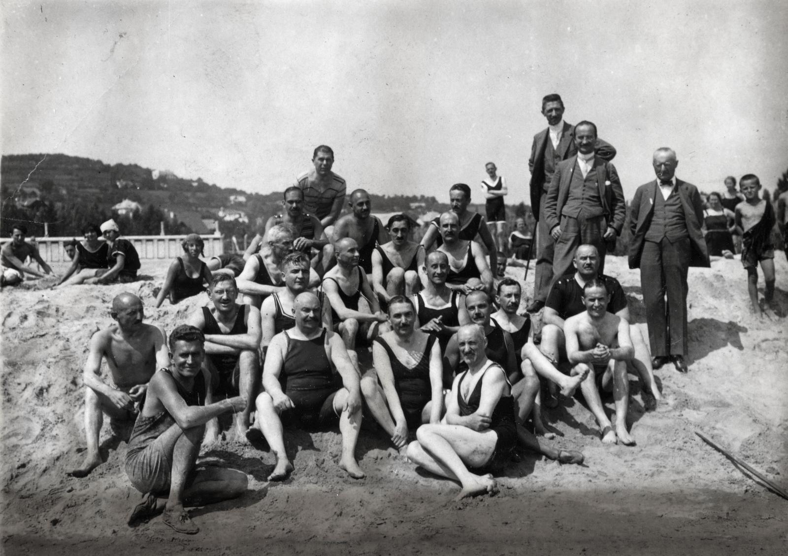 A kép forrását kérjük így adja meg: Fortepan / BFL XIV.380 Karafiáth Jenő iratai / Szekfü András adománya, 1926, Budapest Főváros Levéltára / Szekfü András, Fortepan #310028