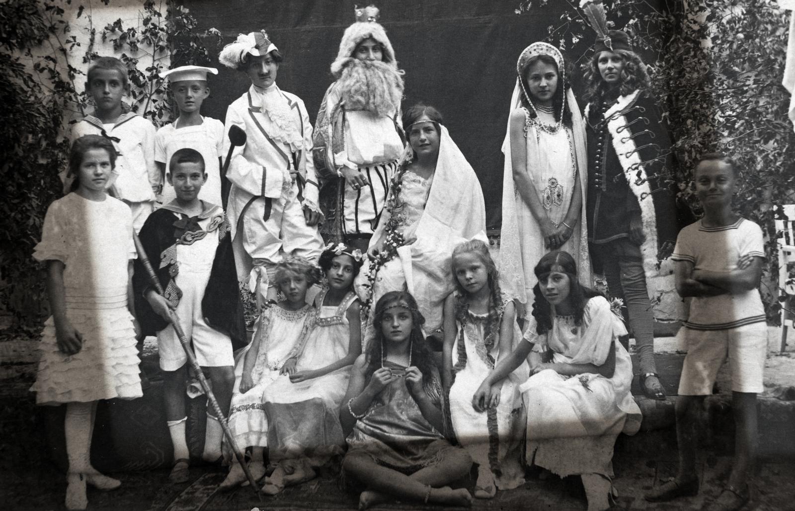 A kép forrását kérjük így adja meg: Fortepan / BFL XIV.380 Karafiáth Jenő iratai / Szekfü András adománya, 1926, Budapest Főváros Levéltára / Szekfü András, Fortepan #310030