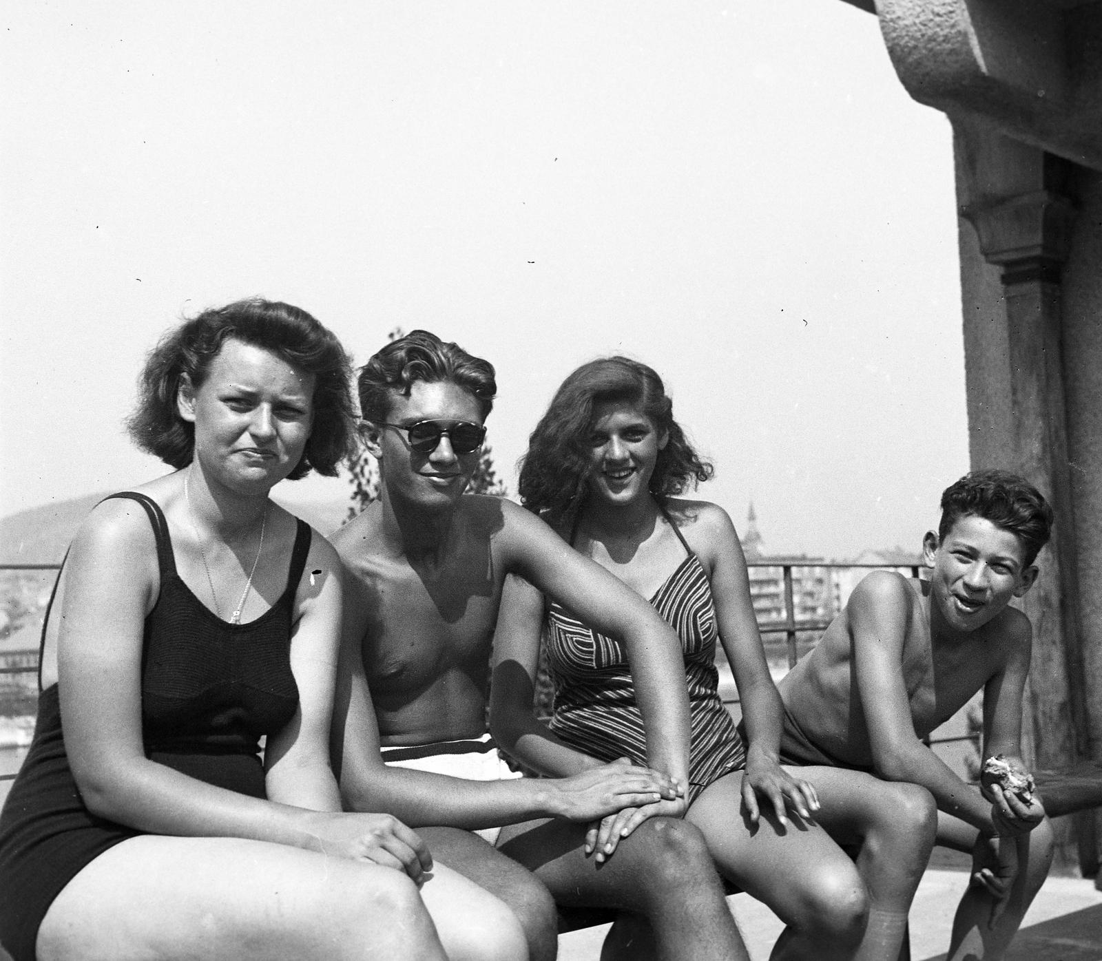 1942, Fortepan #310238