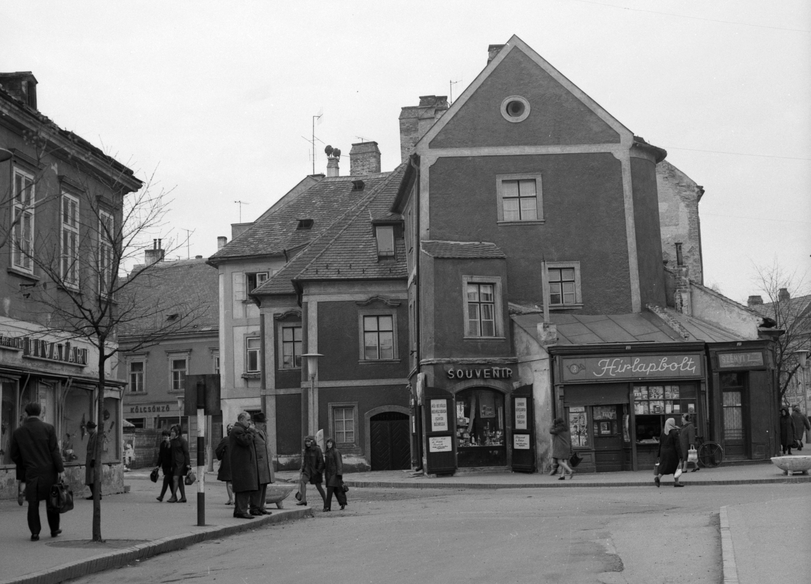 Hungary, Sopron, Előkapu és a Kisvárkerület találkozása., 1970, Építésügyi Dokumentációs és Információs Központ, VÁTI, Fortepan #31085
