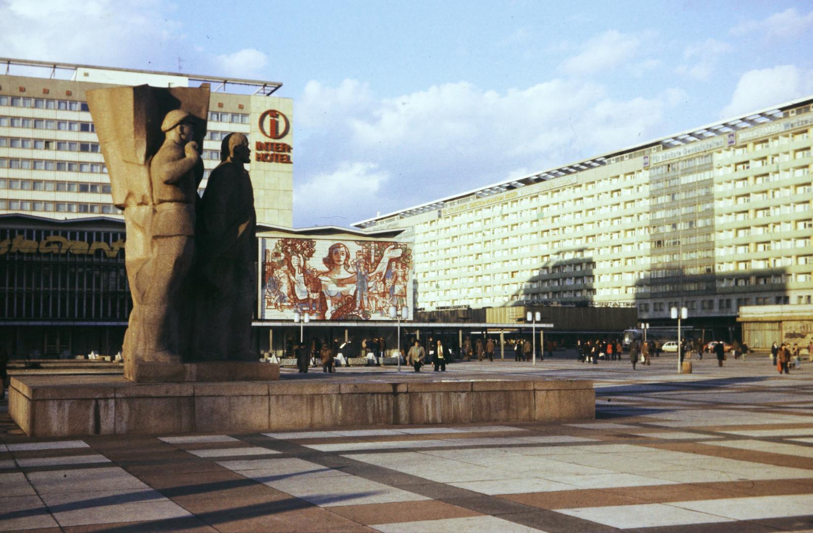 1969, Lindner család, színes, Lenin-ábrázolás, mozaik, Fortepan #311028