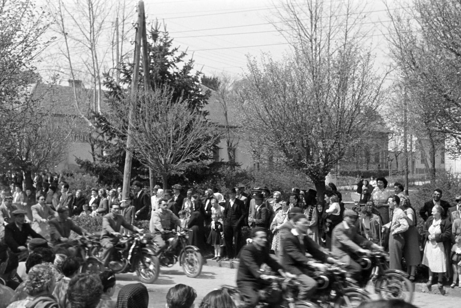 1954, Petrók Károly, Fortepan #312126