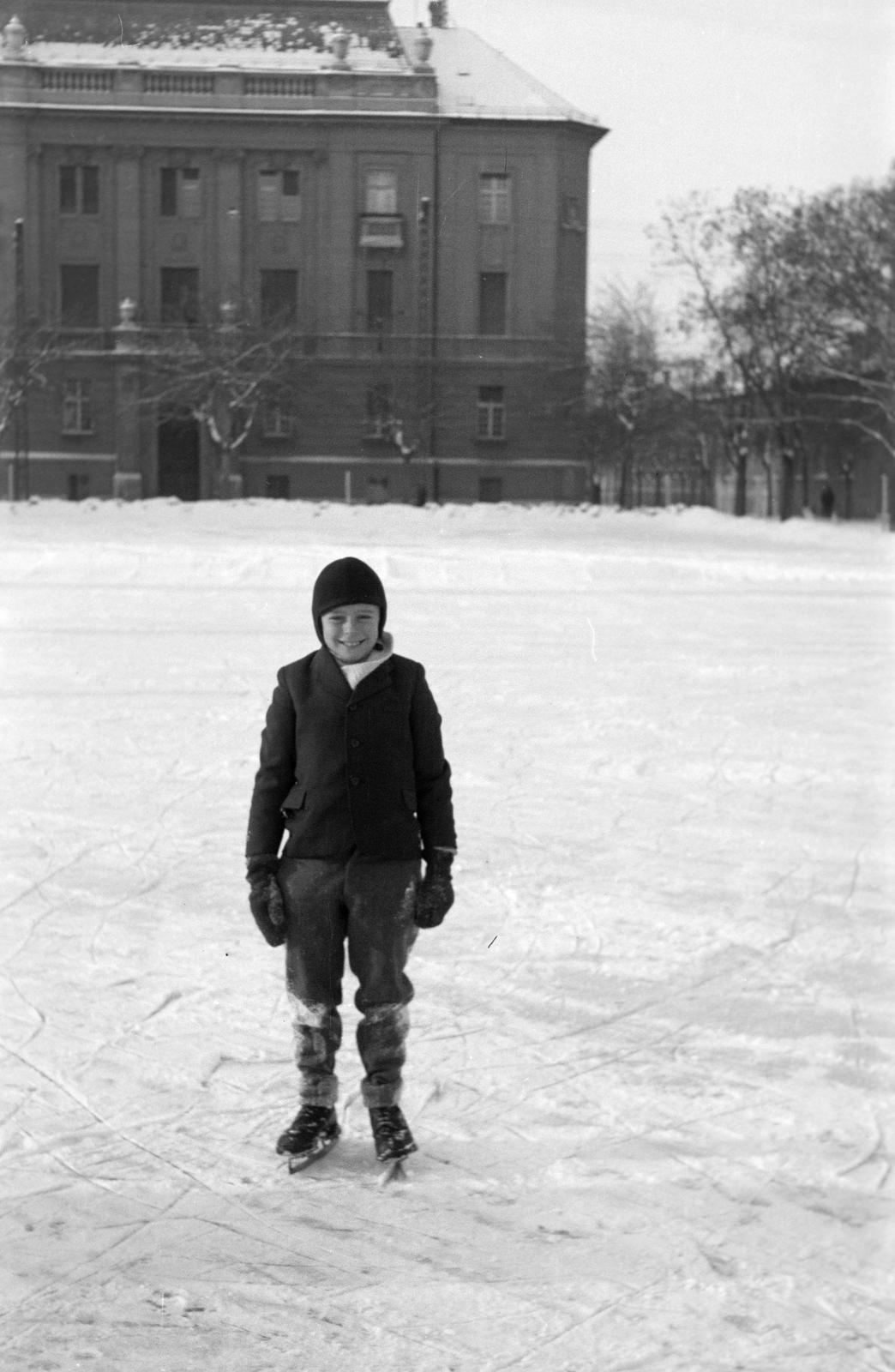 1947, Petrók Károly, Fortepan #312368
