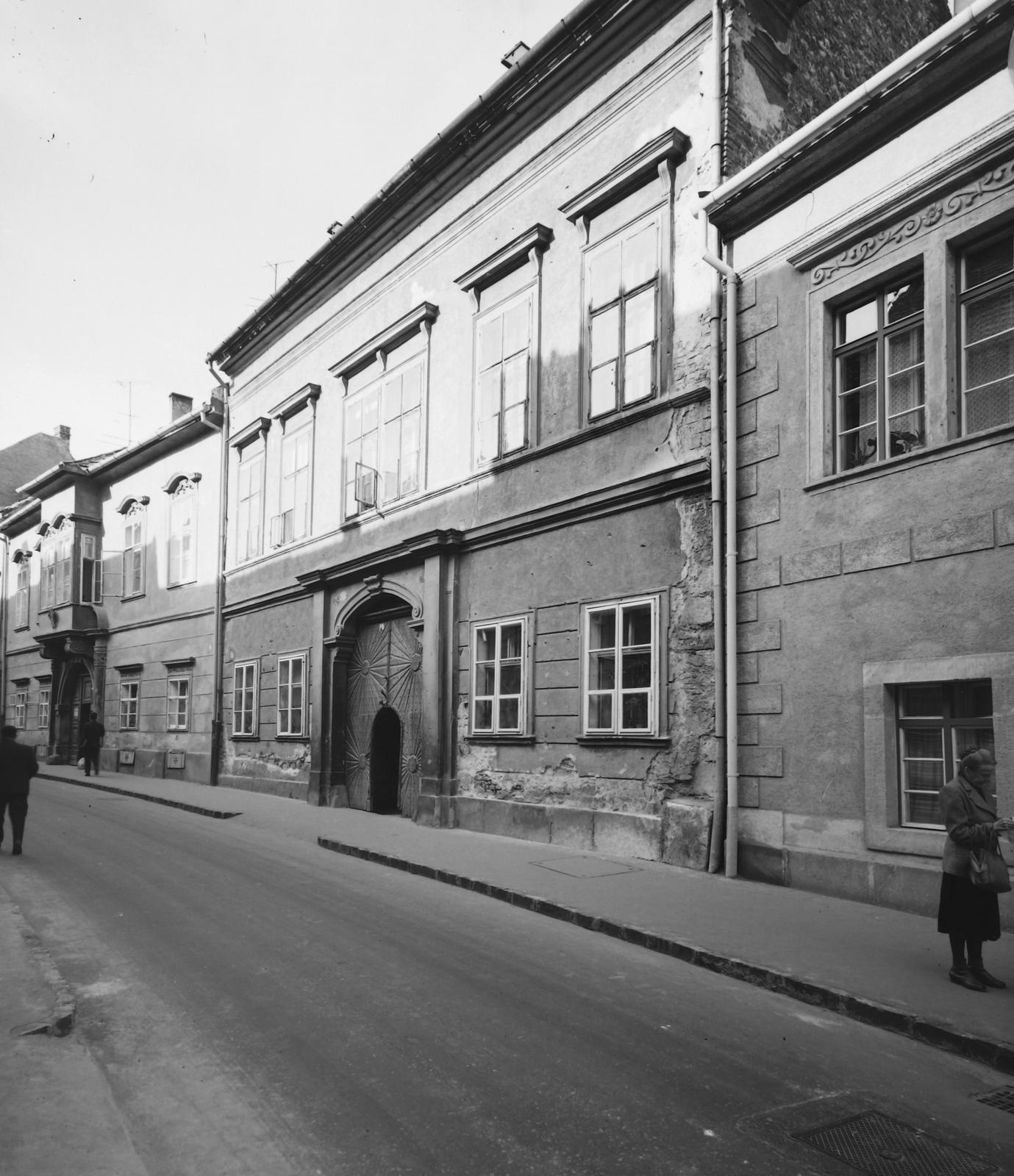 Magyarország, Sopron, Templom utca 20., 1969, Építésügyi Dokumentációs és Információs Központ, VÁTI, kapu, Fortepan #31263