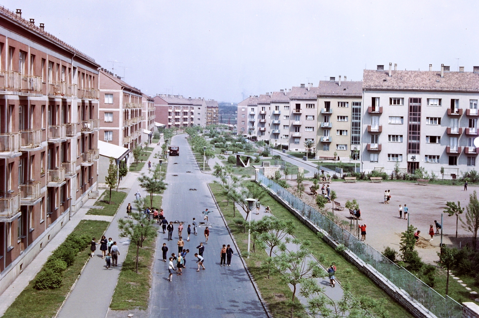 Hungary, Pécs, Kőrösi Csoma utca., 1963, Építésügyi Dokumentációs és Információs Központ, VÁTI, colorful, Fortepan #31287