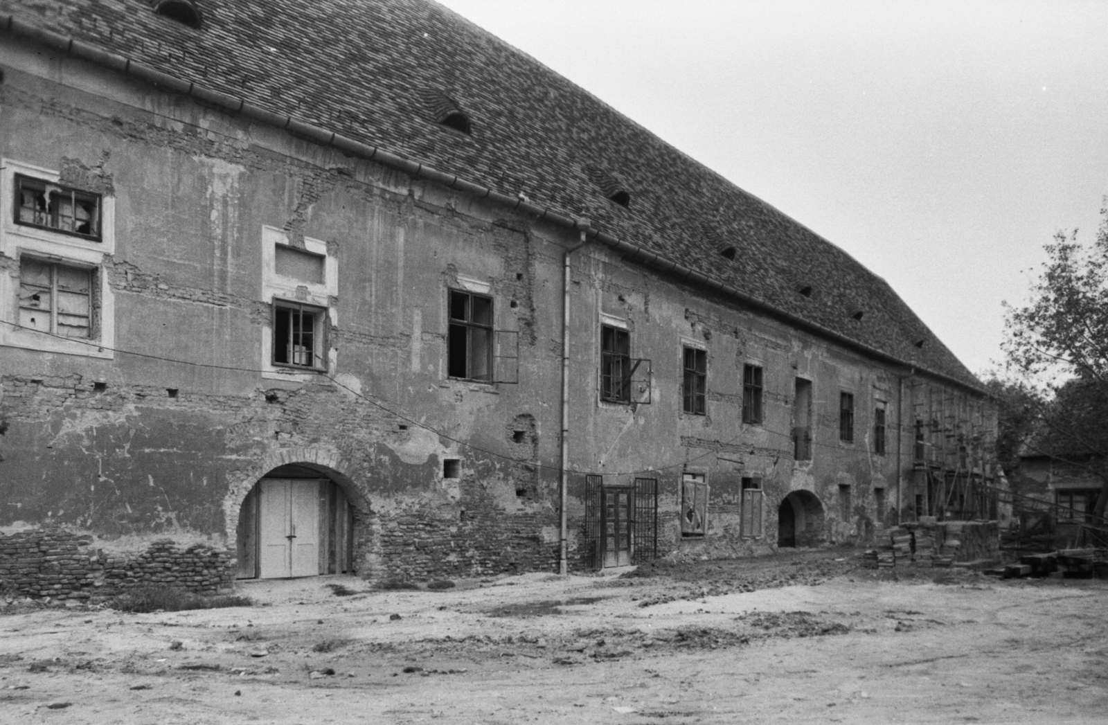 Magyarország, Sárvár, Nádasdy-vár., 1970, Építésügyi Dokumentációs és Információs Központ, VÁTI, Fortepan #31355