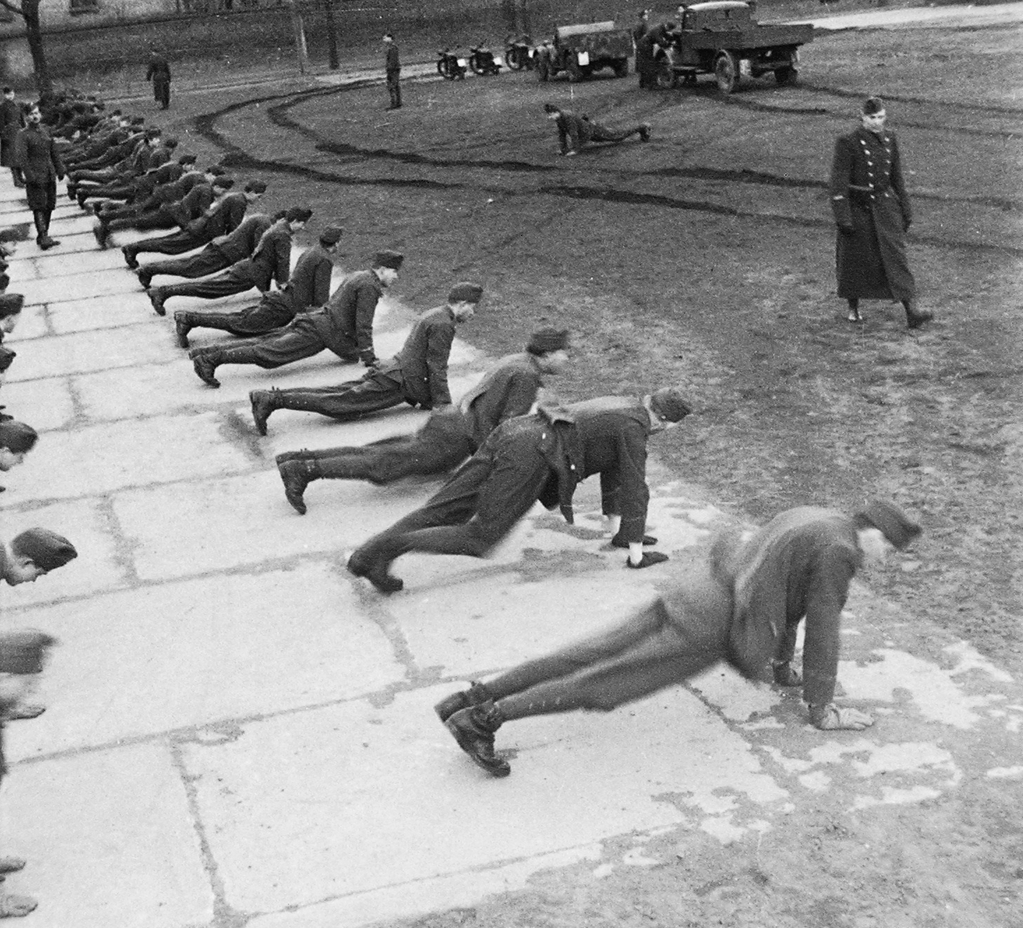 1936, Ludovika, commercial vehicle, military, soldier, exercise, Fortepan #3142