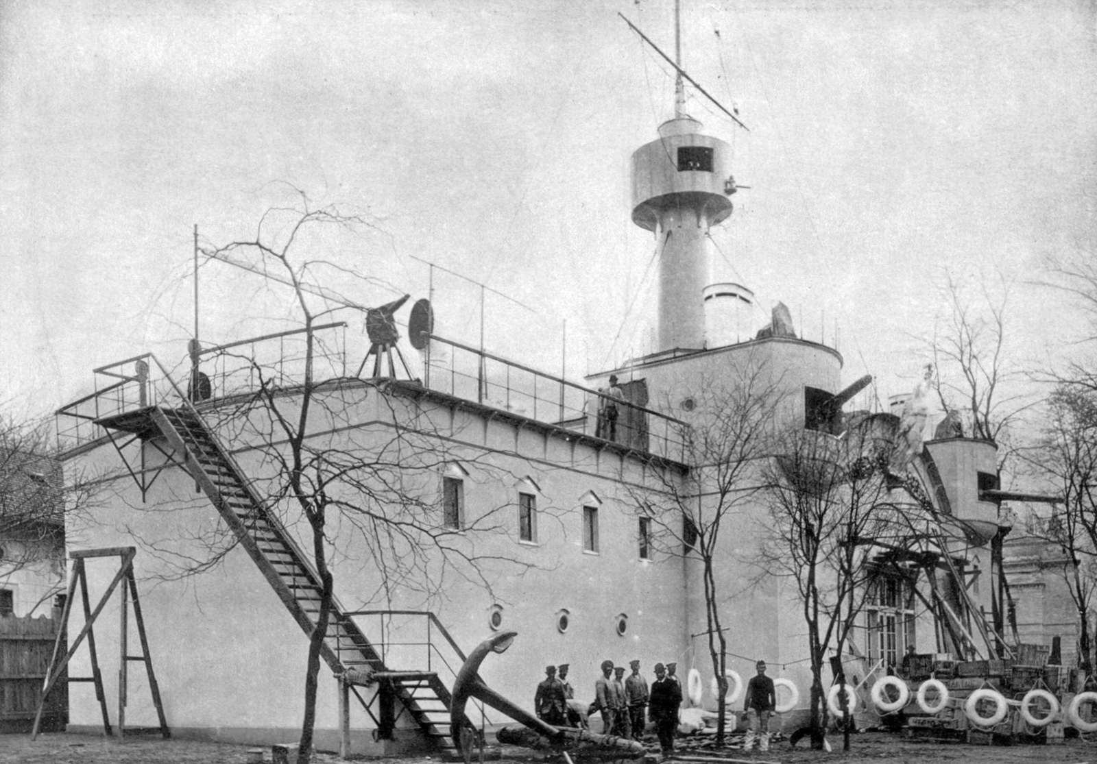 Hungary, Budapest XIV., a haditengerészet millenniumi kiállításra épített hadihajót formázó pavilonja. A felvétel 1896-ban készült., 1900, Fodor István, exhibition, anchor, Budapest, Fortepan #31747