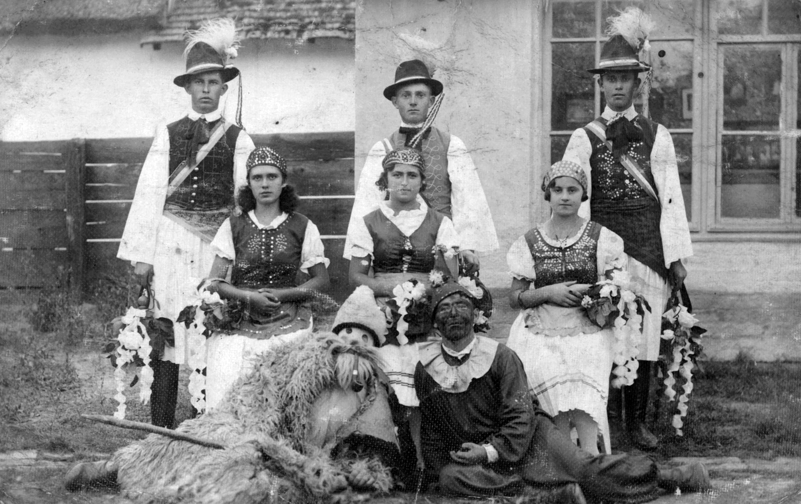 1930, Fodor István, hat, yard, tableau, costume, folk costume, boys, girl, theater performance, Fortepan #31759