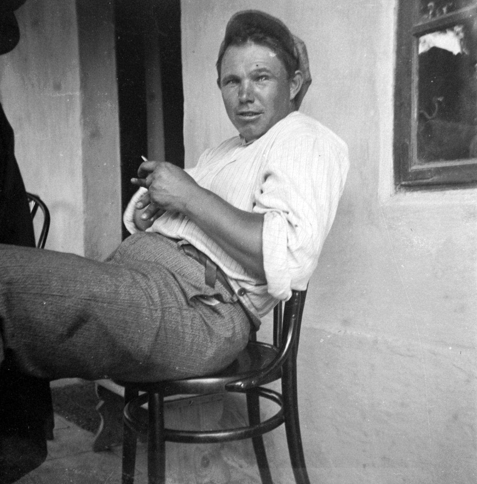 1935, Fortepan, smoking, man, porch, Fortepan #32016