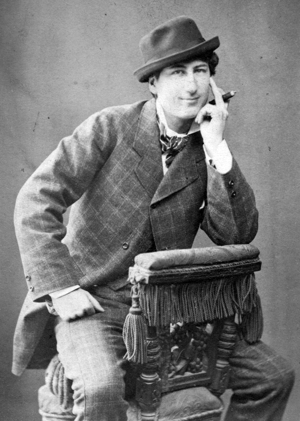 1900, GGAABBOO, portrait, hat, cigar, wide sitting, prop up the head, sitting reversely, Fortepan #32081