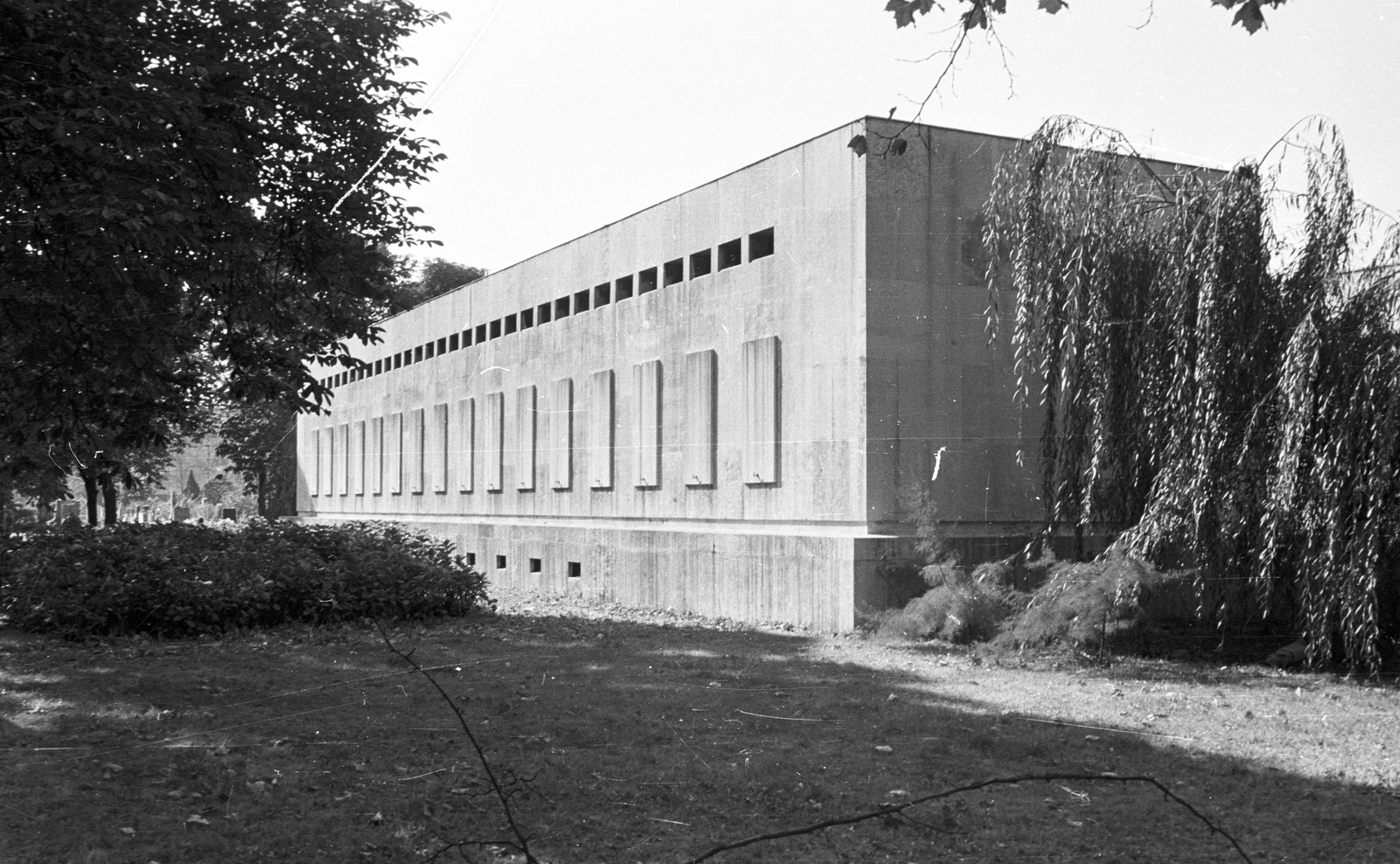 Hungary, Budapest VIII., Fiumei úti Nemzeti Sírkert (Kerepesi temető), Munkásmozgalmi pantheon., 1968, Építésügyi Dokumentációs és Információs Központ, VÁTI, cemetery, Budapest, Fortepan #32336