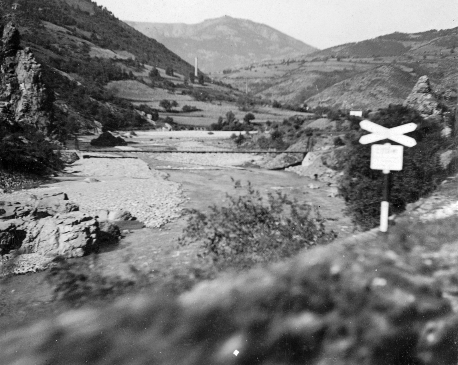 1937, Indóház, railway, St andrew's cross, Fortepan #32440