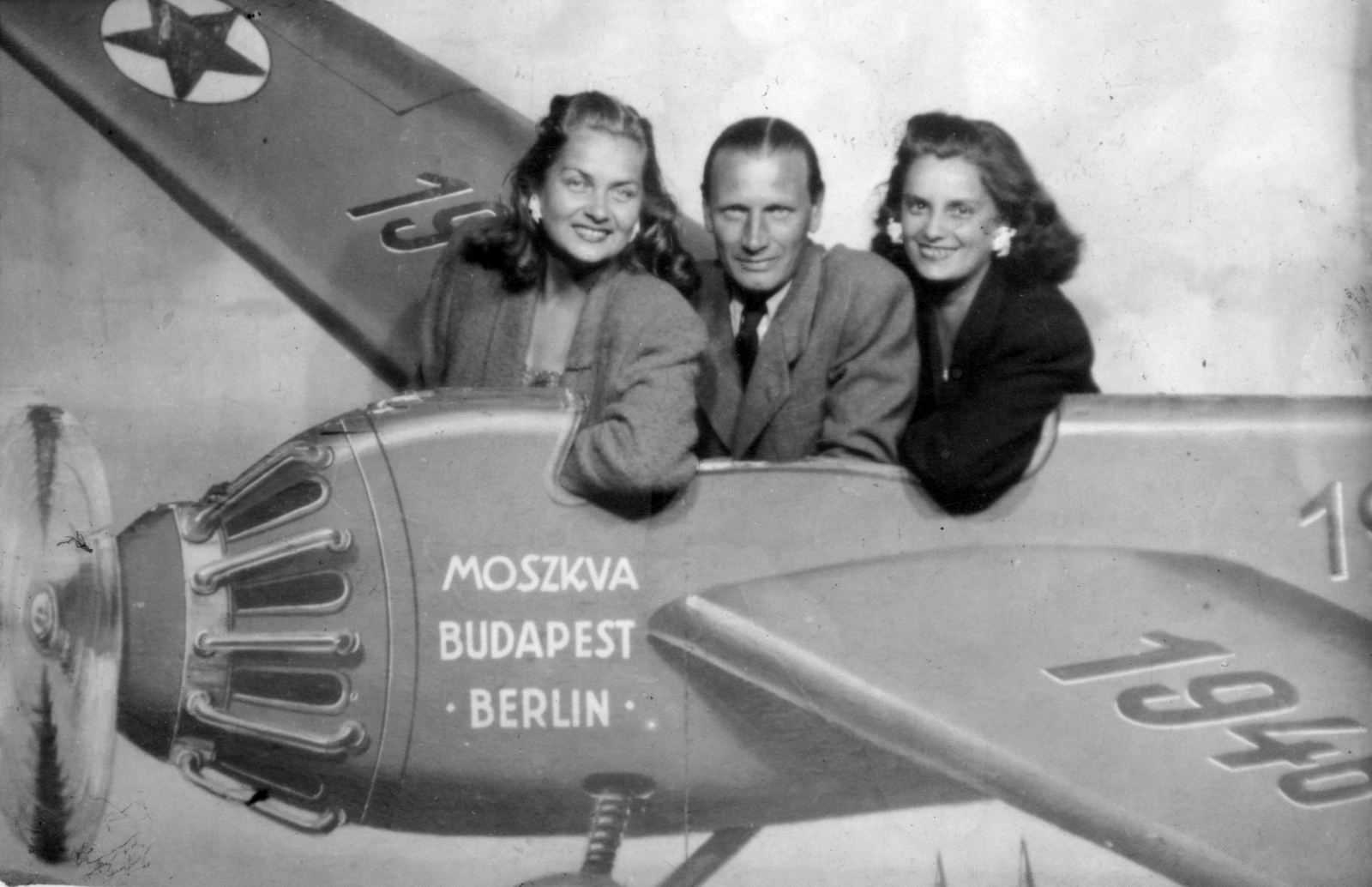1948, Fortepan, flying, studio, Fortepan #32619