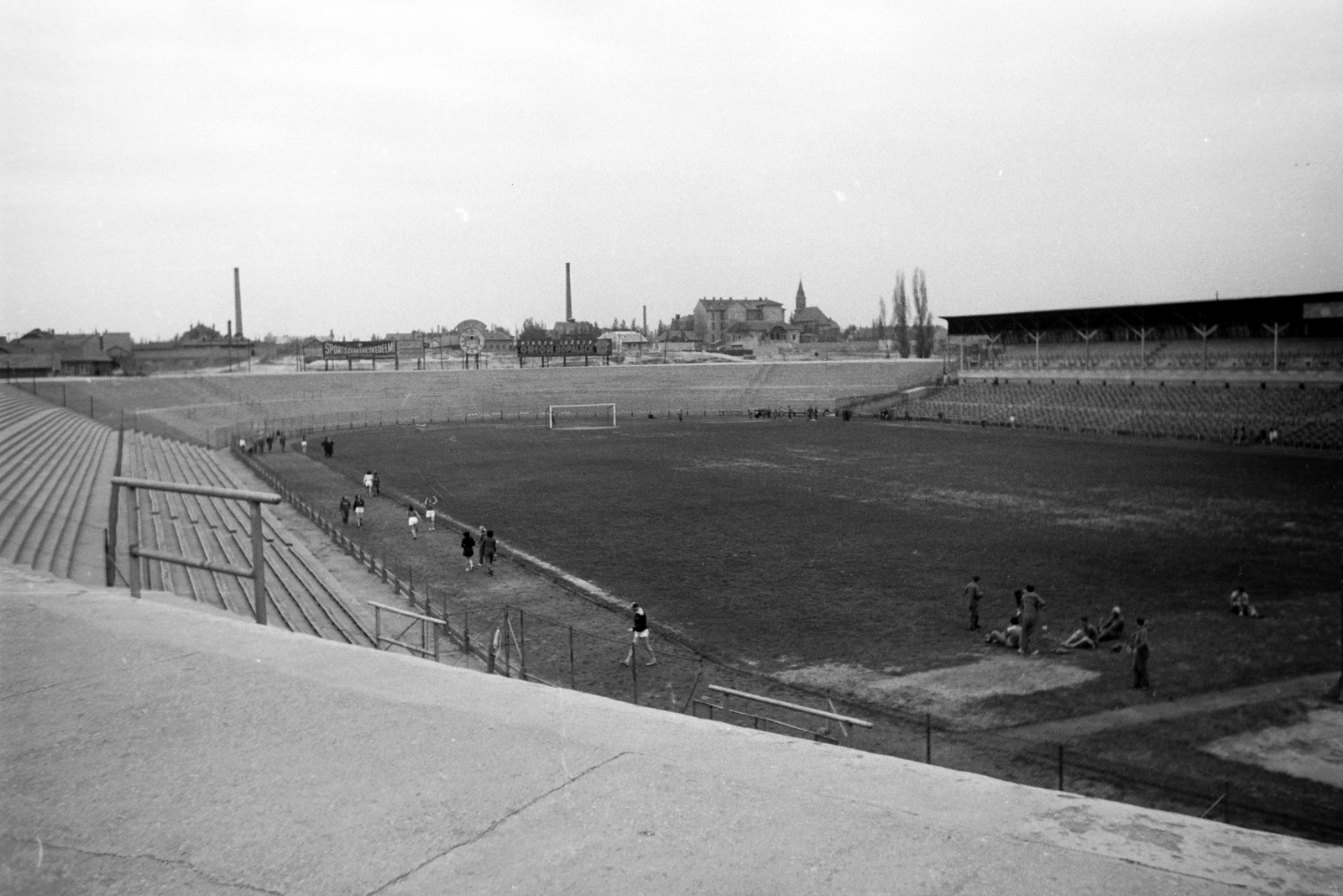Hungary, Budapest IV., Újpest, Megyeri út, UTE pálya., 1949, Kovács Márton Ernő, pitch, stadium, Budapest, Fortepan #32804
