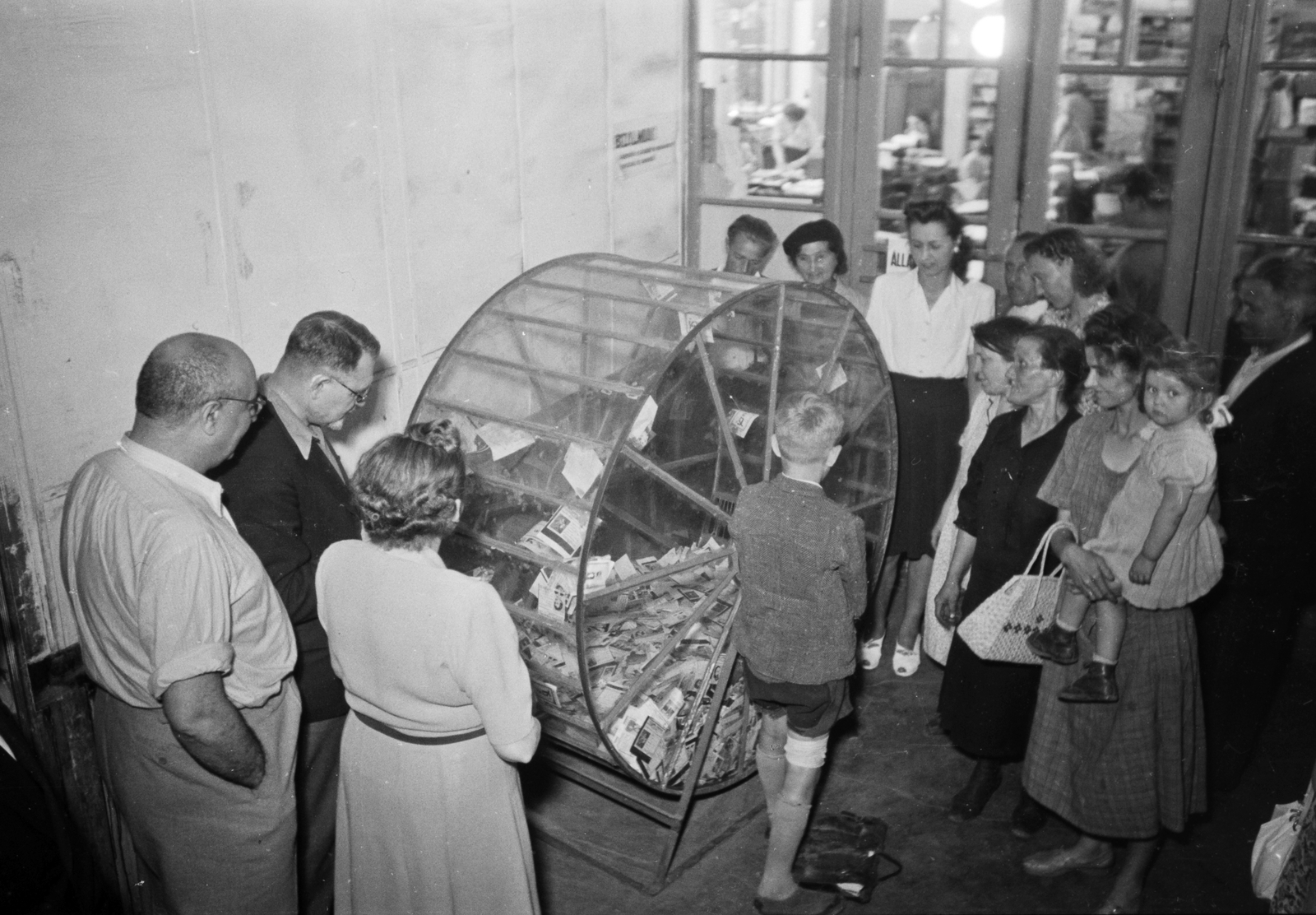 1949, Kovács Márton Ernő, sweepstake, wheel of fortune, Fortepan #33100