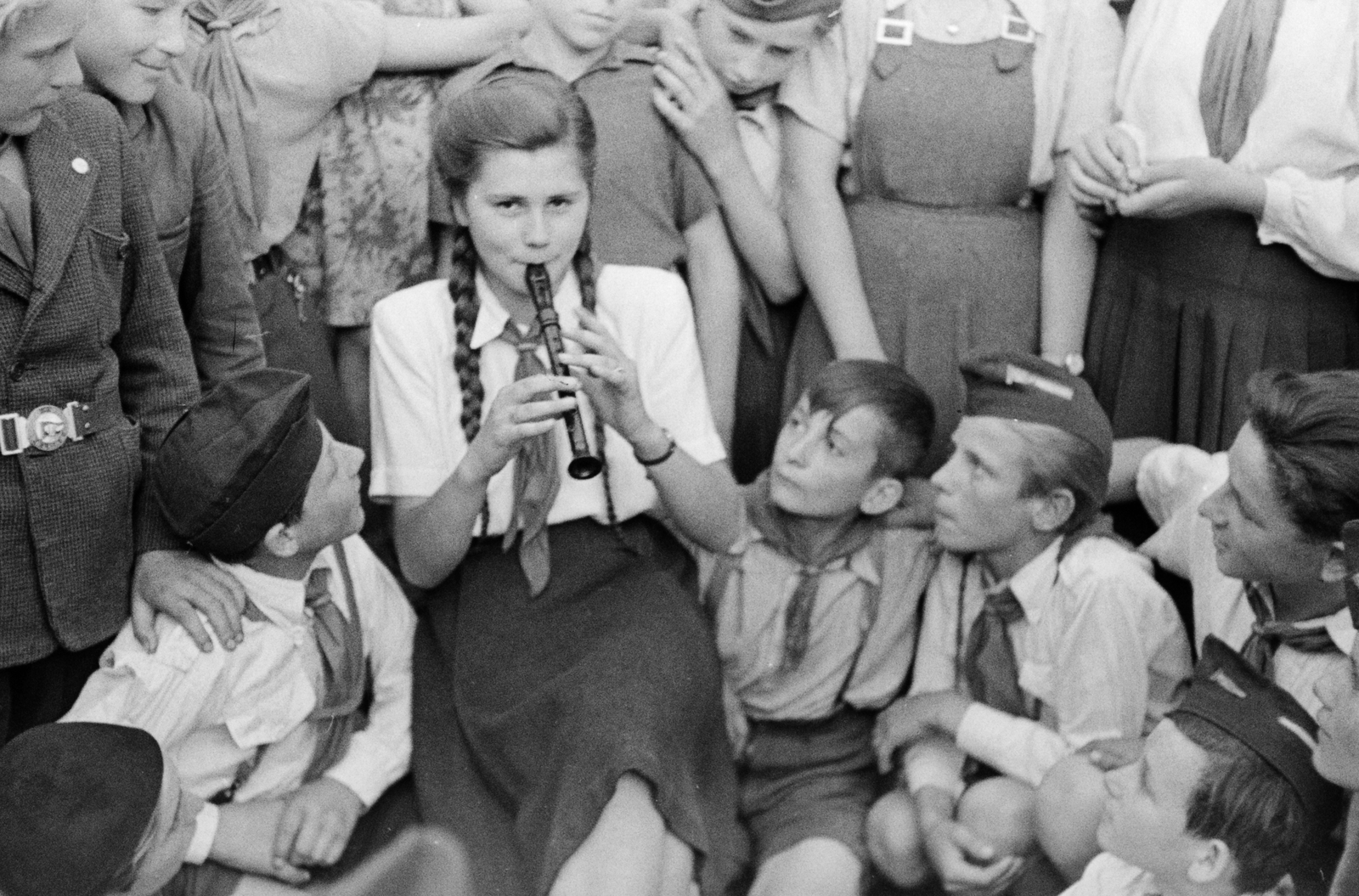 1949, Kovács Márton Ernő, pioneer, musical instrument, flute, Young Pioneer camp, Fortepan #33289