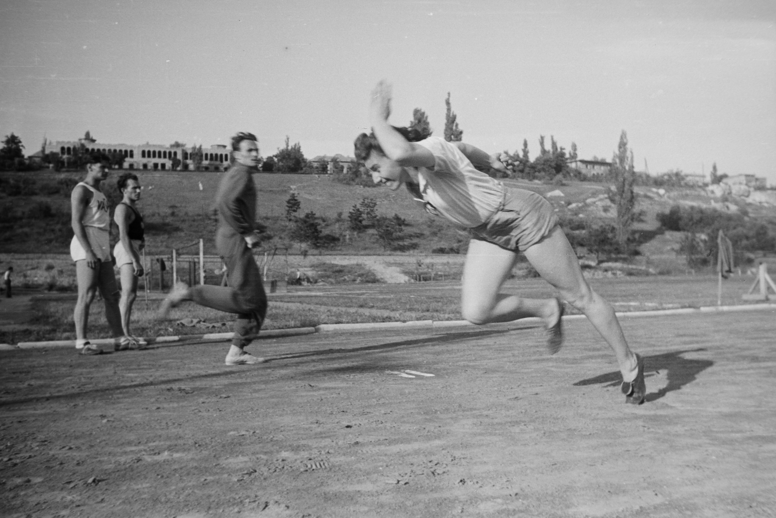 Magyarország, Budapest II., Pasaréti út 11-13., Vasas Sportcentrum, Rákhelyné Tolnai Ilona sokszoros magyar bajnok atléta., 1949, Kovács Márton Ernő, Budapest, híres ember, sportoló, Fortepan #33491