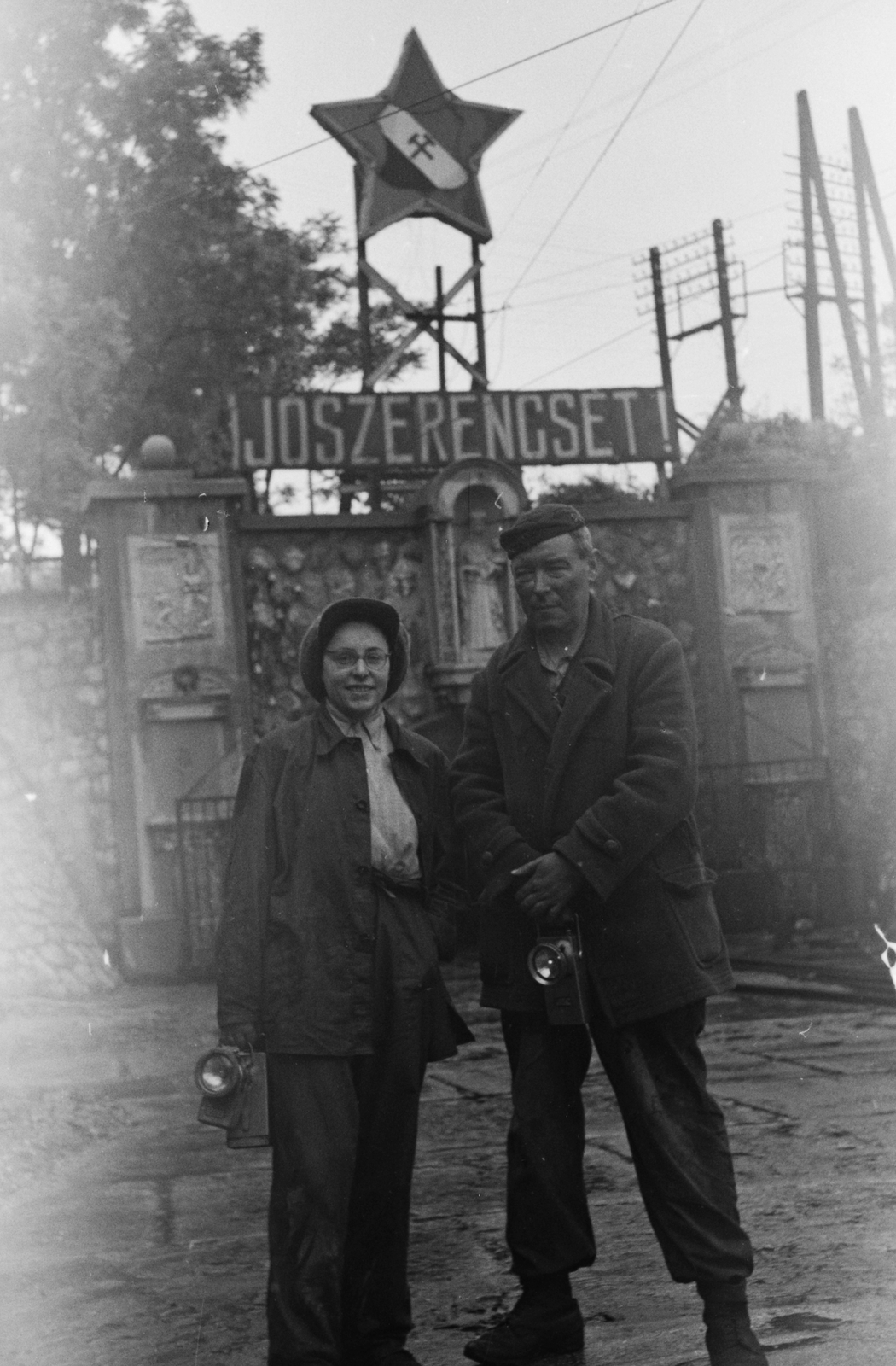 Hungary, Dorog, Dorogi (egykor Reimann) altáró., 1949, Kovács Márton Ernő, mining, man, safety lamp, woman, label, Red Star, Fortepan #33650