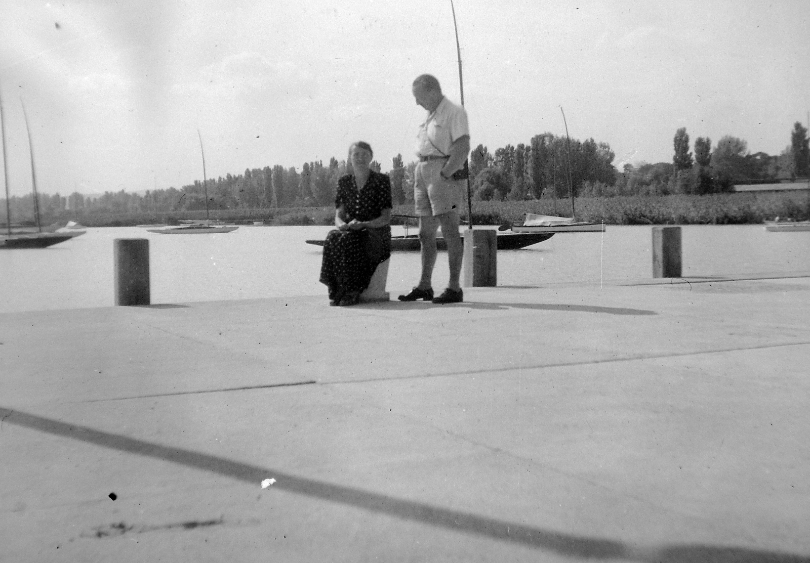 Magyarország, Balatonfüred, kikötő., 1942, Fortepan, vitorláshajó, férfi, nő, kettős portré, Fortepan #3667