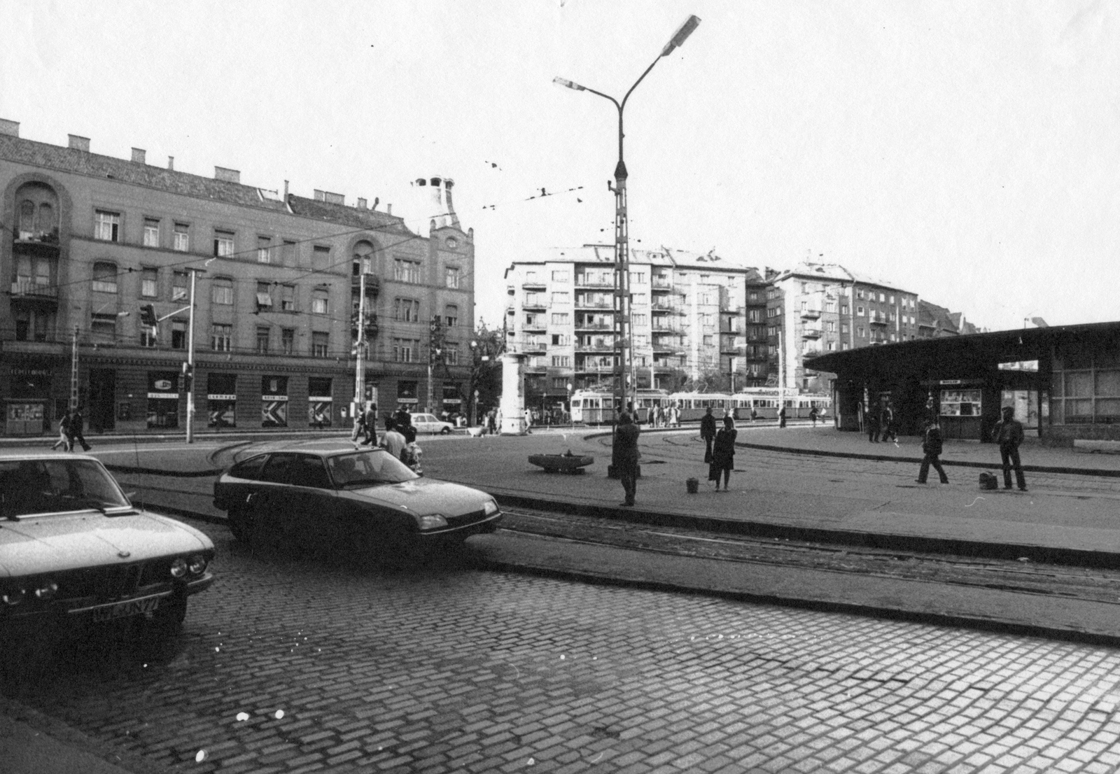Hungary, Budapest XI., Móricz Zsigmond körtér., 1978, Fortepan, BMW-brand, Citroën-brand, Budapest, Fortepan #38935