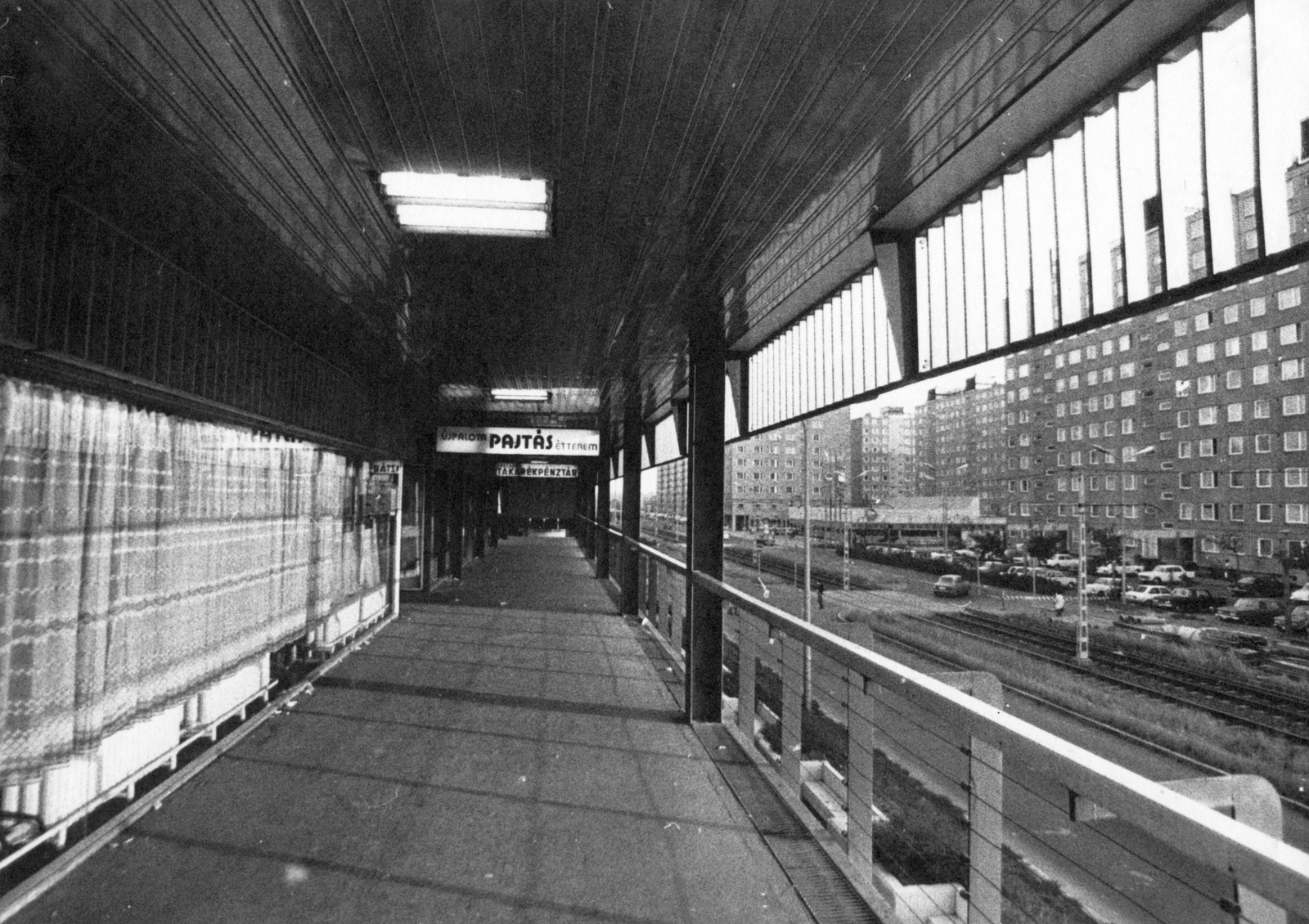 Hungary, Újpalota, Budapest XV., a Zsókavár utcai szolgáltatóház emelete, Pajtás étterem., 1978, Fortepan, hospitality, blocks, Budapest, Fortepan #38941