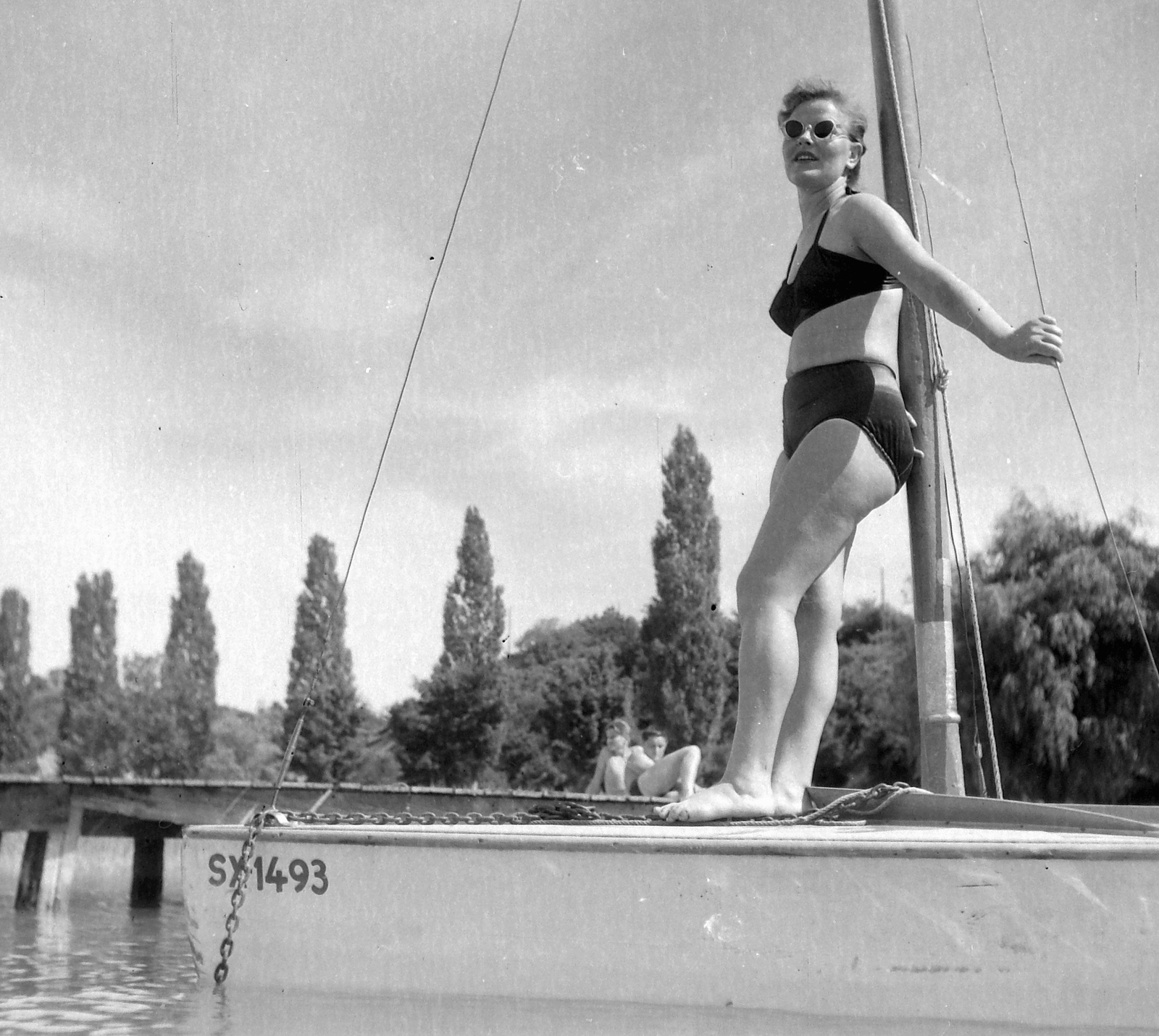 Hungary,Lake Balaton, 1959, Fortepan, portrait, ship, bathing suit, sailboat, shades, pier, woman, Fortepan #3912