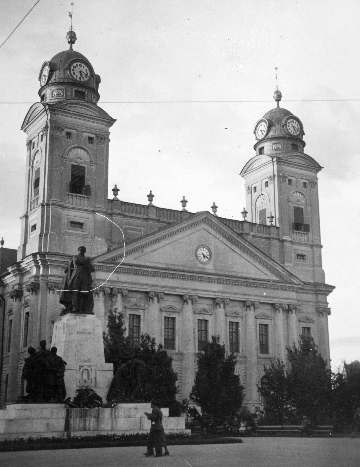 Hungary, Debrecen, Református Nagytemplom., 1935, Ted Grauthoff, church, sculpture, Classicism, pediment, Lajos Kossuth-portrayal, sculptural group, Károly Rabl-design, Mihály Péchy-design, Fortepan #39269