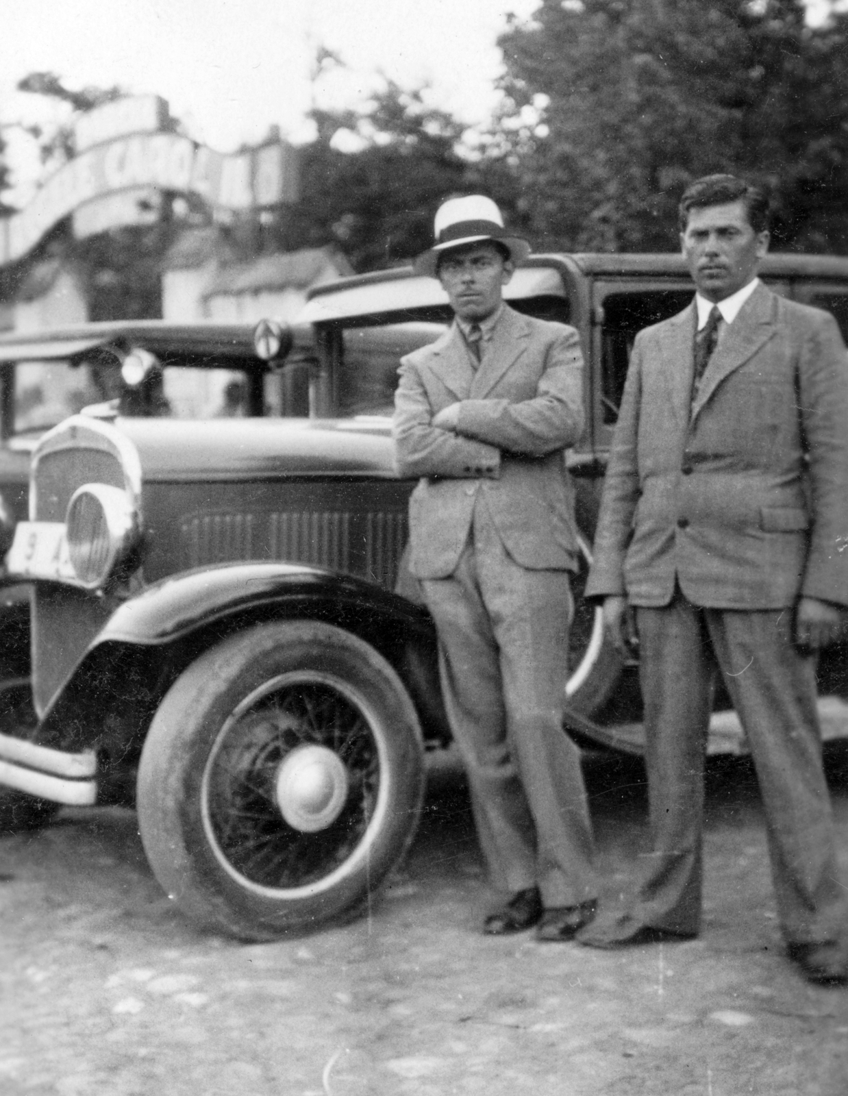 1937, Tarbay Júlia, american brand, men, double portrait, automobile, DeSoto-brand, Fortepan #39411
