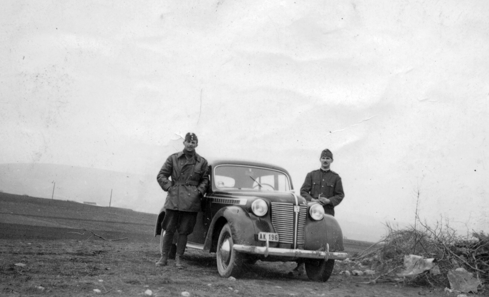 Opel Olympia 1938 típusú személygépkocsi., 1942, Angyalföldi Helytörténeti Gyűjtemény, transport, German brand, Opel-brand, automobile, Fortepan #39482
