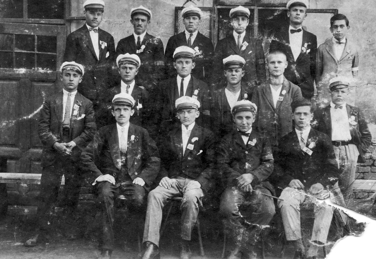 1923, Angyalföldi Helytörténeti Gyűjtemény, uniform, yard, tableau, men, Fortepan #39591
