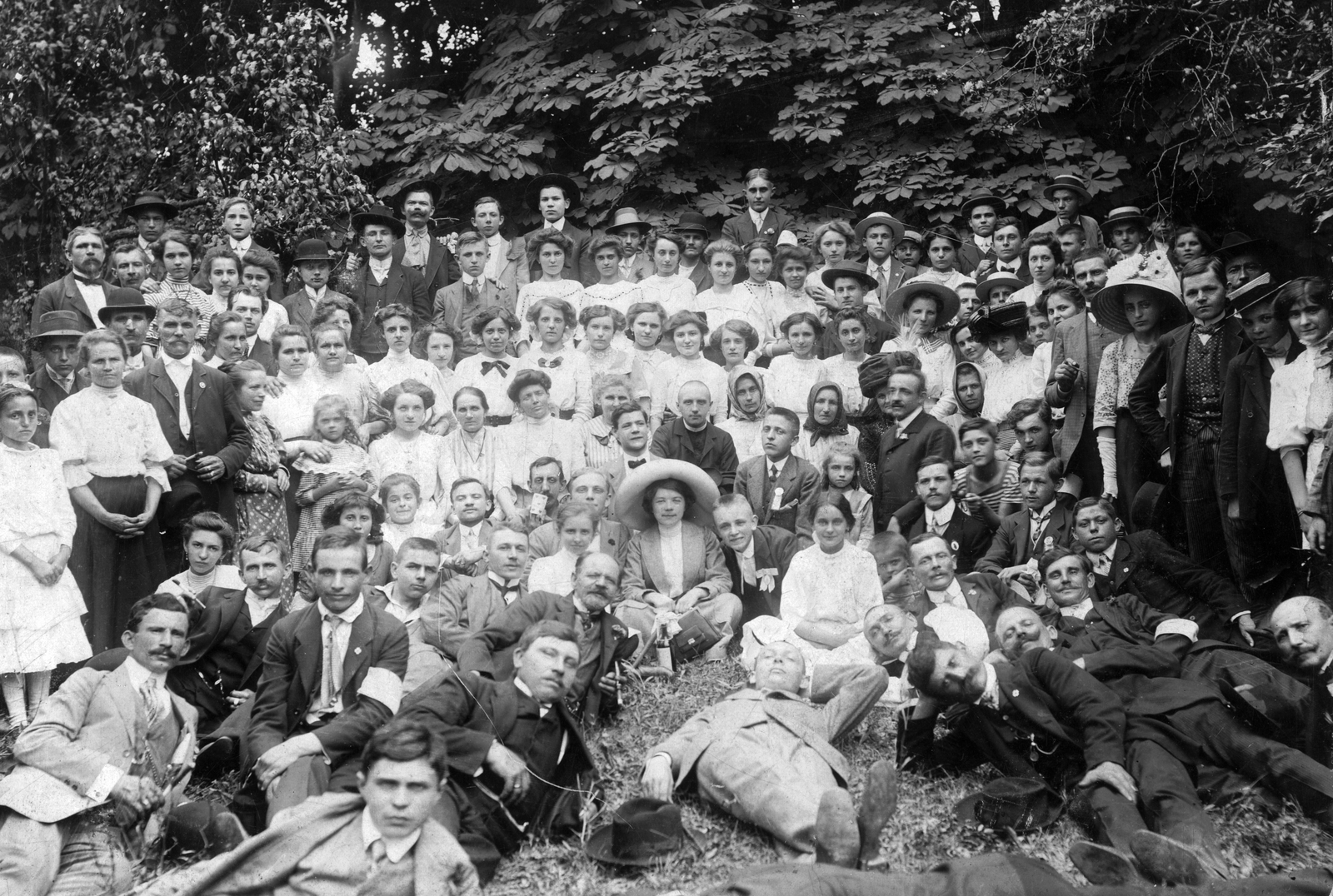 1917, Angyalföldi Helytörténeti Gyűjtemény, woods, excursion, tableau, Fortepan #39725