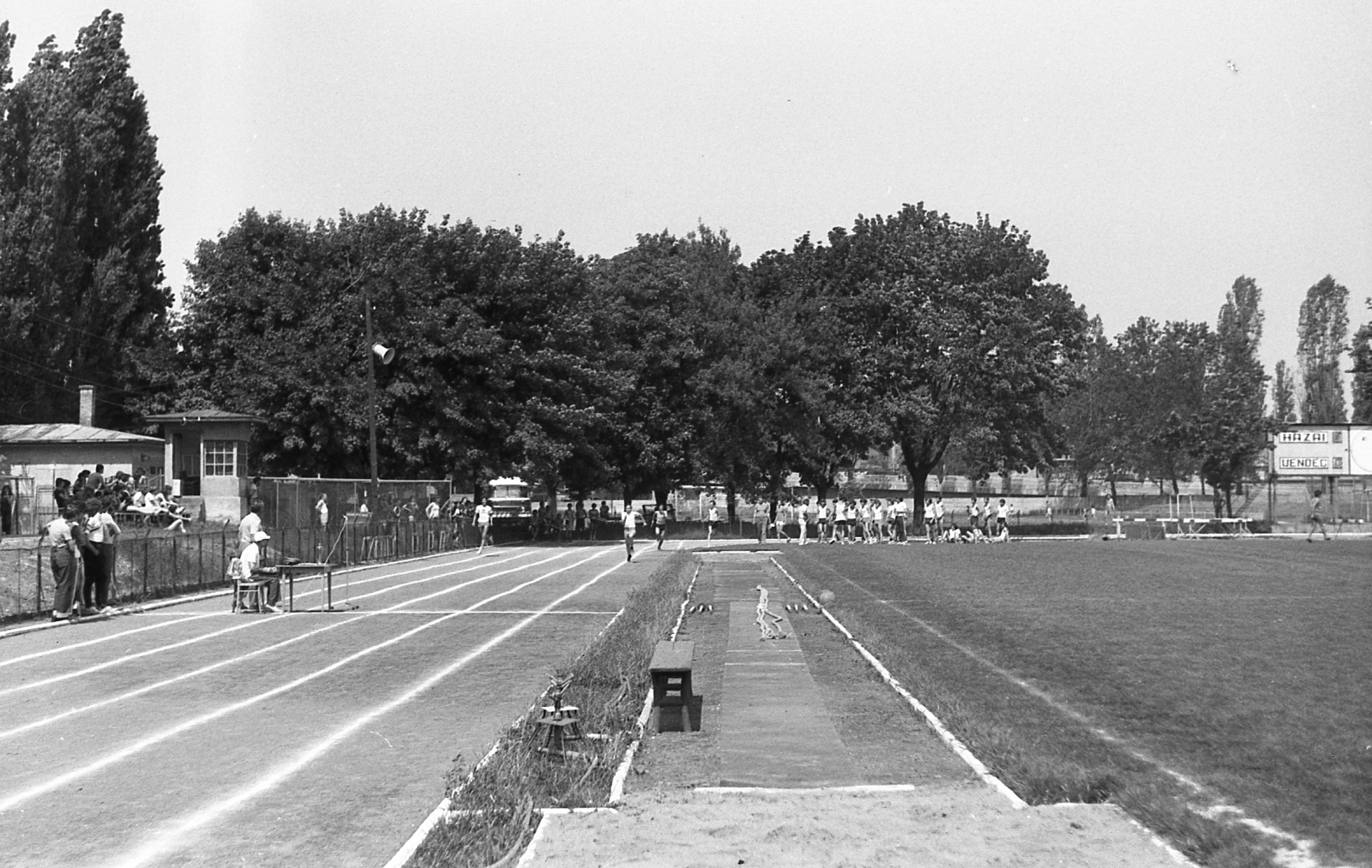 Hungary, Szeged, SZVSE pálya., 1980, Varga János, running, athletics, Fortepan #40375