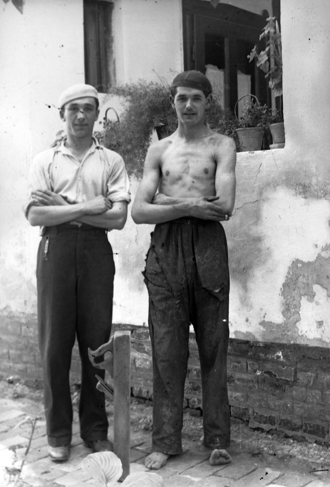 1933, Simon Tibor, yard, men, summer, tool, double portrait, barefoot, half-naked, arms crossed over the chest, Fortepan #40656