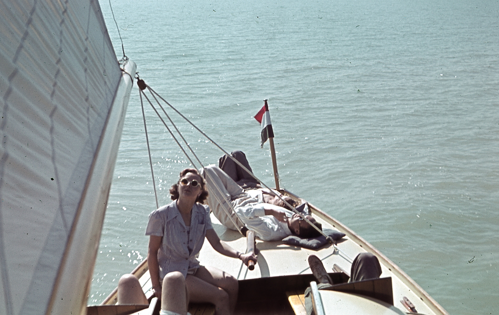 Hungary,Lake Balaton, 50-es cirkáló., 1941, Ember Károly dr., colorful, cruiser, Fortepan #40782