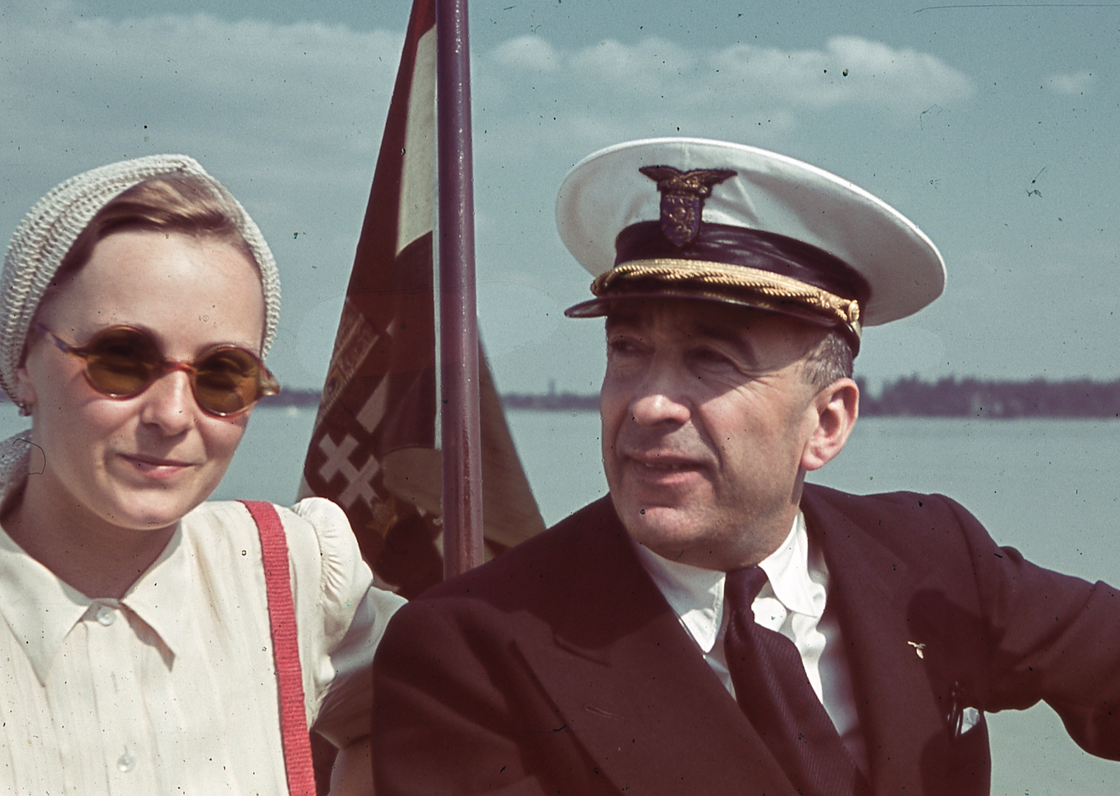 Hungary,Lake Balaton, dr. Ember Sándor ügyvéd, országgyűlési képviselő, a Magyar Aero Szövetség társelnöke., 1940, Ember Károly dr., colorful, Fortepan #40798