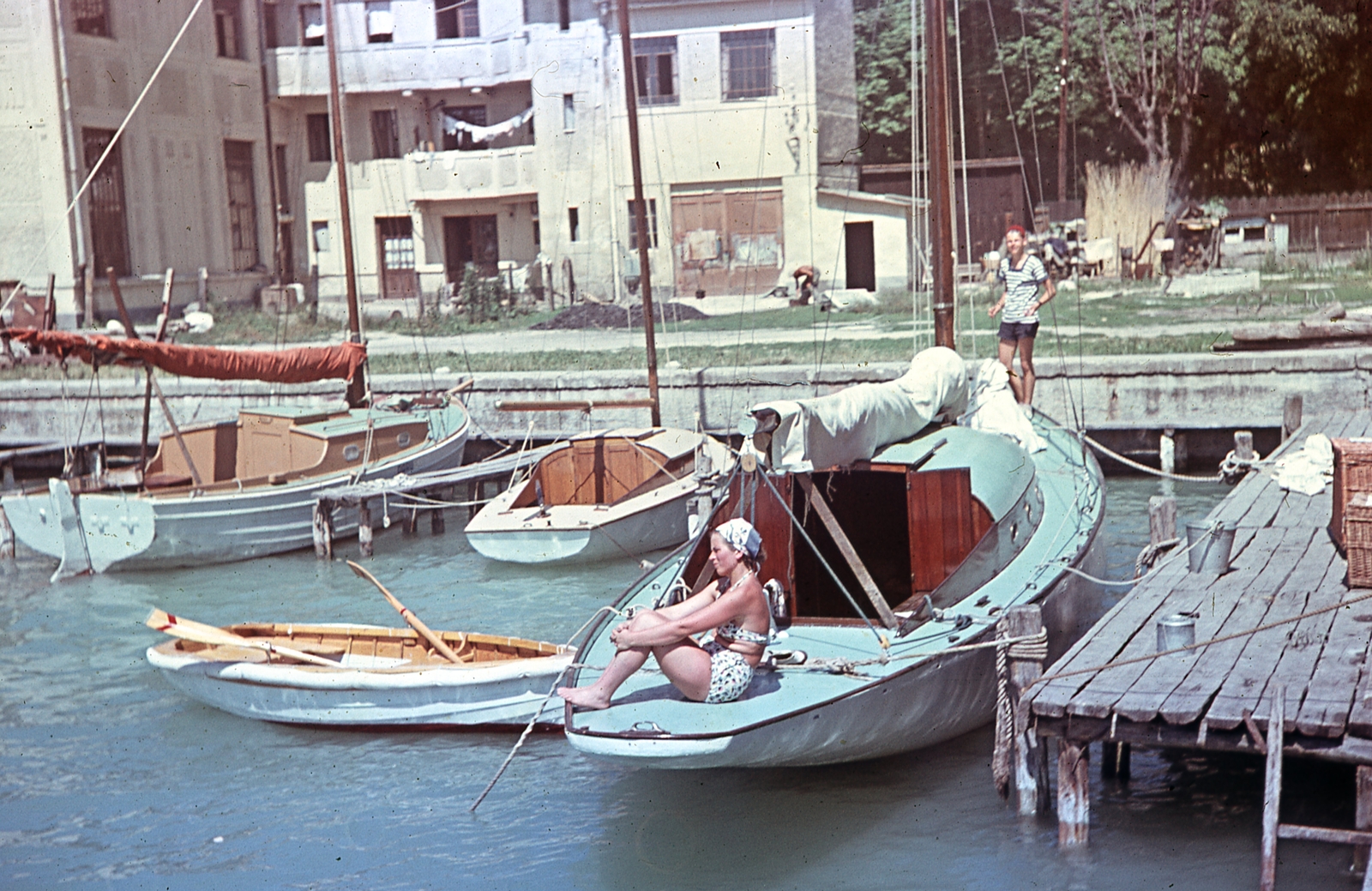 Hungary, Balatonfüred, Yacht Club és kikötője., 1950, Ember Károly dr., bathing suit, sailboat, colorful, summer, boat, pier, cruiser, Fortepan #40825