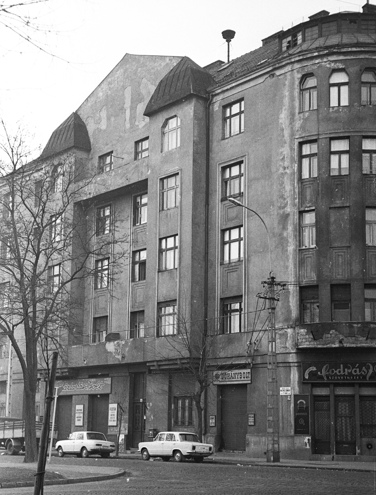 Hungary, Budapest XIII., Szent László út (Mautner Sándor utca) 26. számú ház a Szegedi út sarkán., 1972, Angyalföldi Helytörténeti Gyűjtemény, Budapest, Fortepan #41208