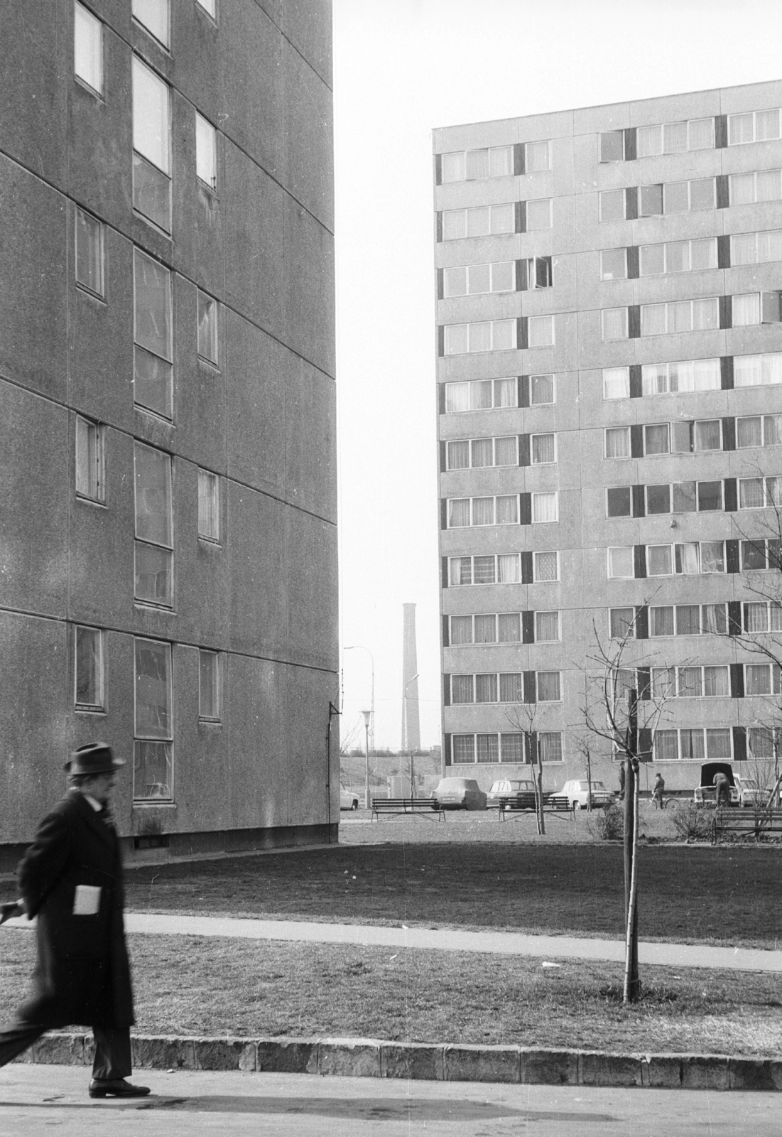 Hungary, Budapest XIII., Árpád híd pesti hídfő, háttérben a híd felhajtója., 1976, Angyalföldi Helytörténeti Gyűjtemény, blocks, concrete block of flats, Budapest, Fortepan #41235