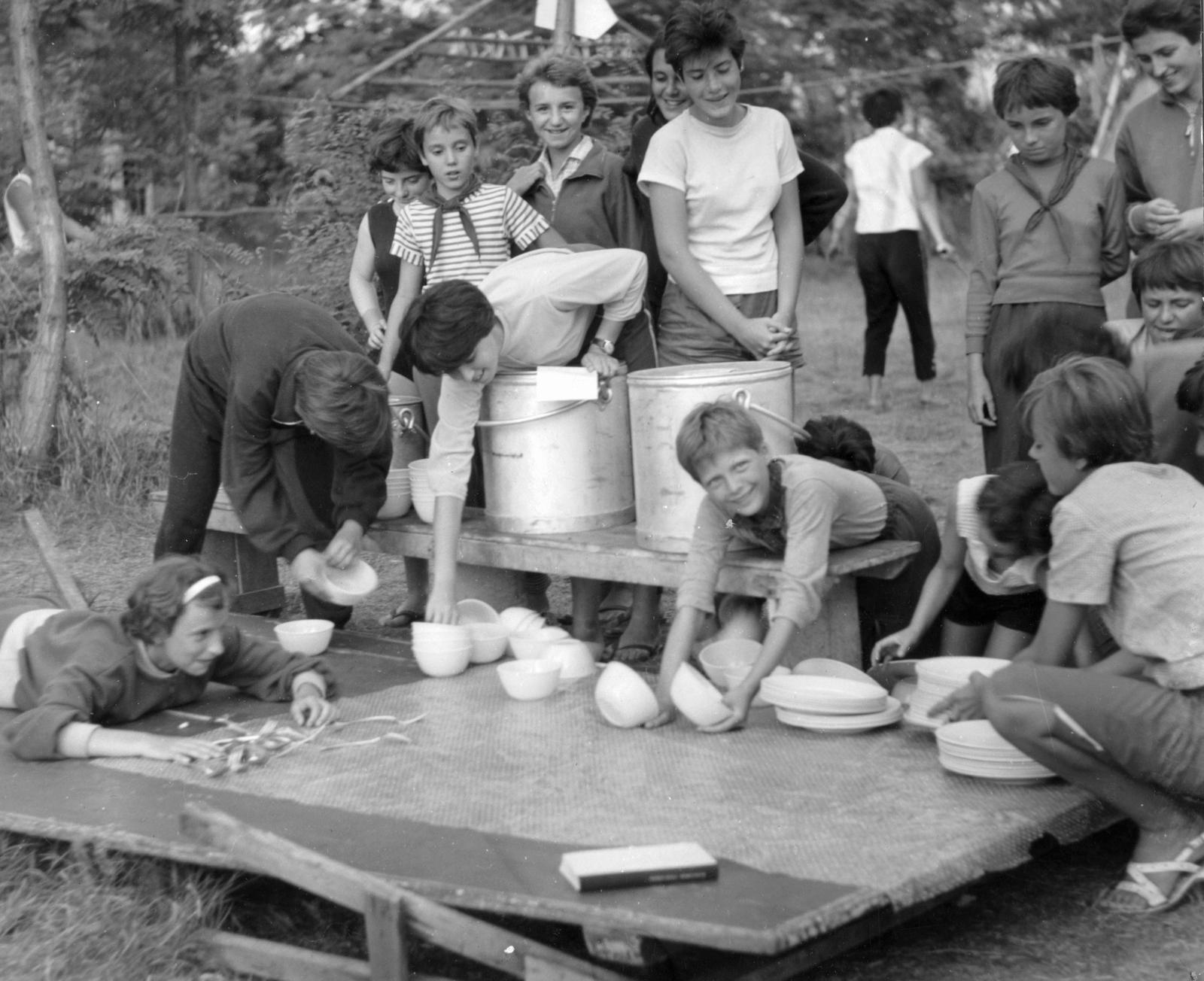 Hungary, Diósjenő, Úttörőtábor., 1968, Angyalföldi Helytörténeti Gyűjtemény, pioneer, camp, cauldron, Fortepan #41373