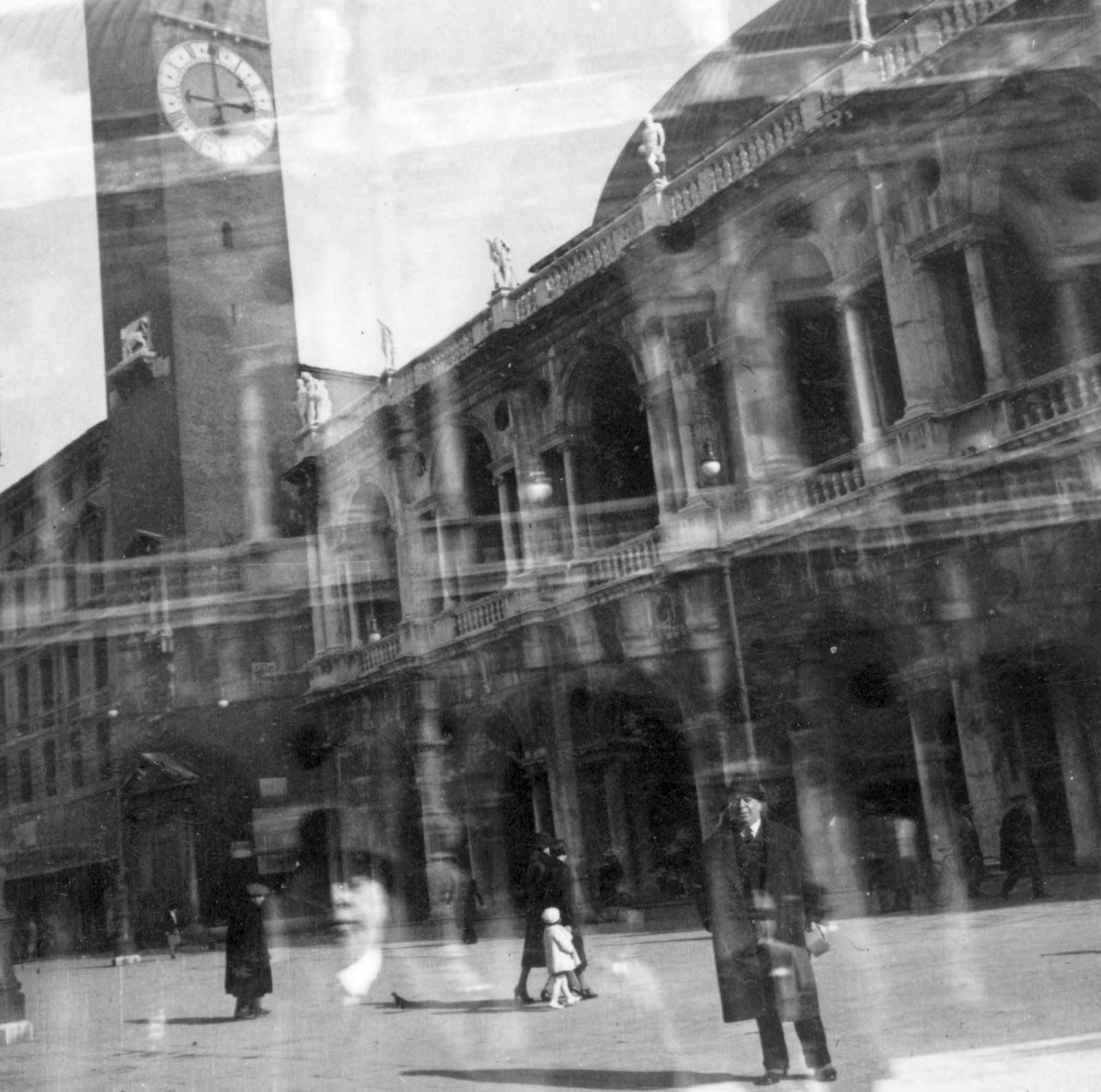 Italy, Vicenza, a városháza vagy "Basilica Palladiana" (Palazzo della Ragione)., 1934, Székelyi Péter, Fortepan #41478