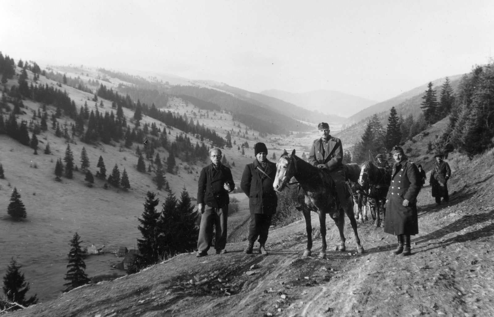 Románia,Erdély, munkaszolgálat, úton Kóstelek felé., 1941, MZSL/Magyar Zsidó Levéltár, Fortepan #41672