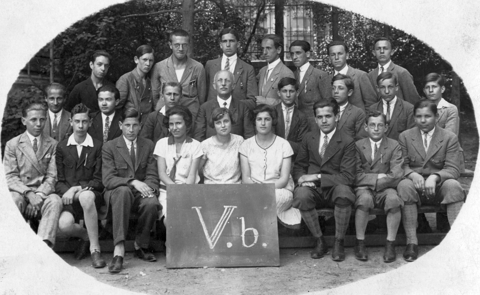 1928, Fortepan, yard, class photo, tableau, man, boys, girl, Fortepan #41765