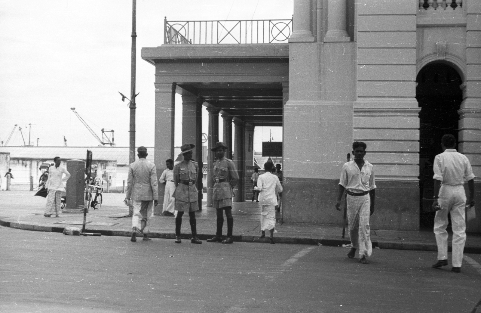 Sri Lanka, Colombo, York street - Church street sarok, Victoria Buildings., 1963, MZSL/Ofner Károly, cop, Fortepan #41861